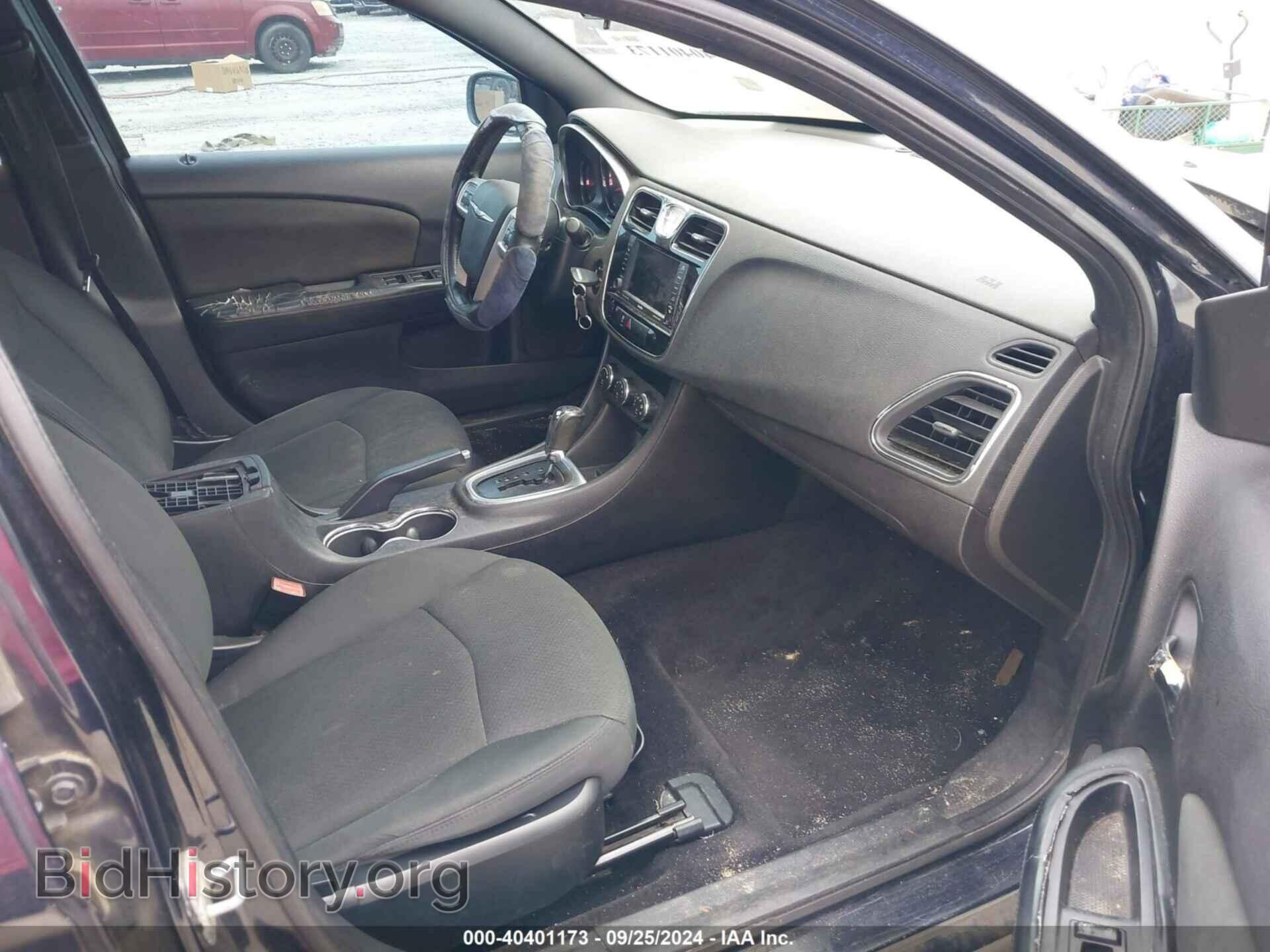 2011 CHRYSLER 200 - VIN: 1C3BC1FB8BN600774 - Фото 5