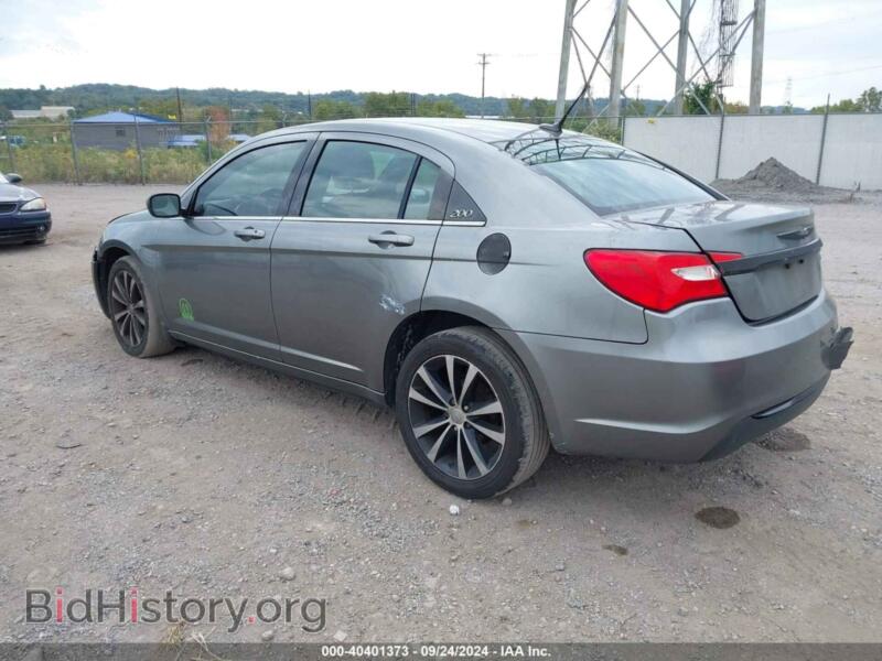 2013 Chrysler 200 (VIN 1C3CCBBB3DN636536) — photo 3 of 11