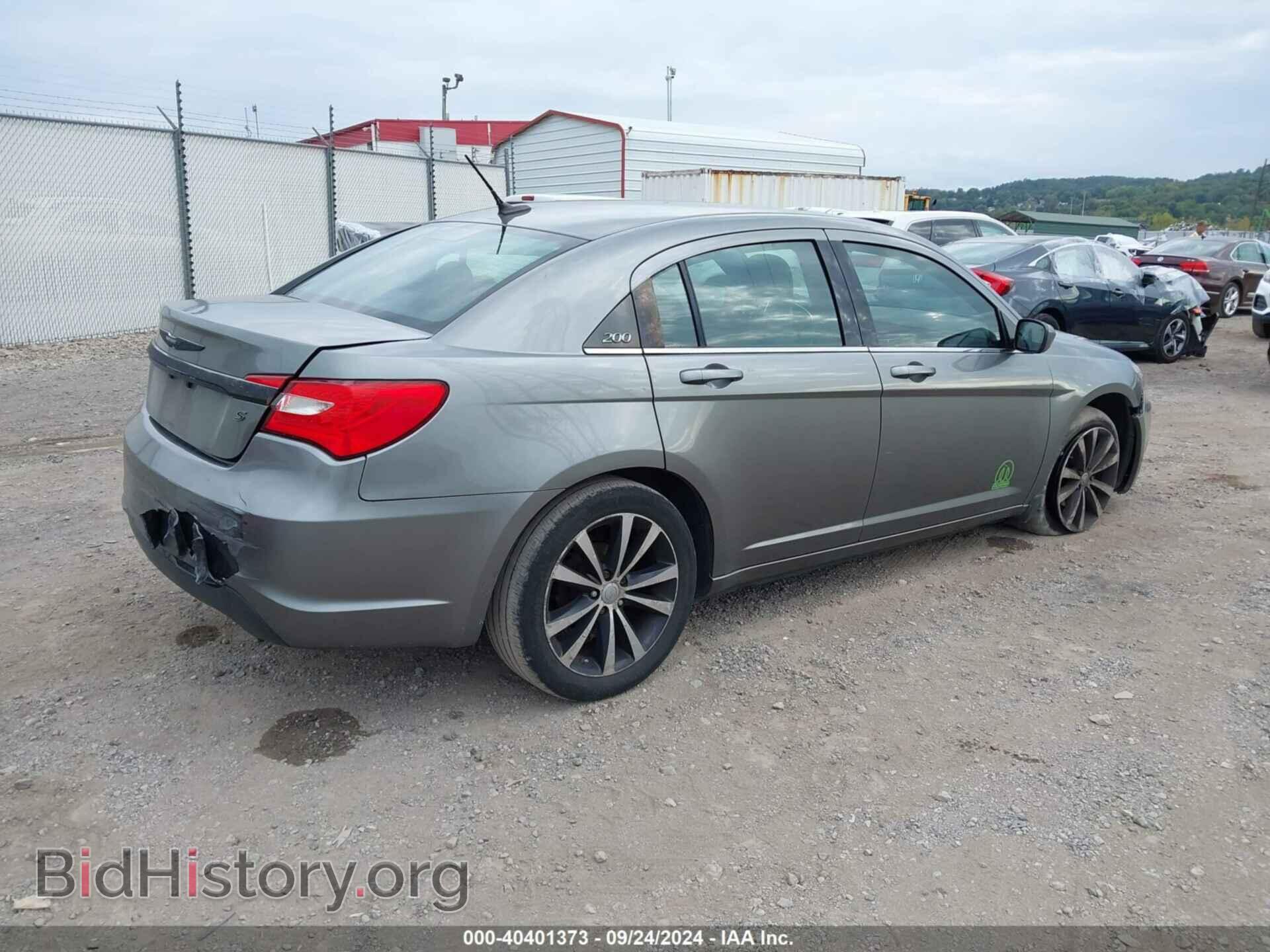 2013 CHRYSLER 200 - VIN: 1C3CCBBB3DN636536 - Фото 4