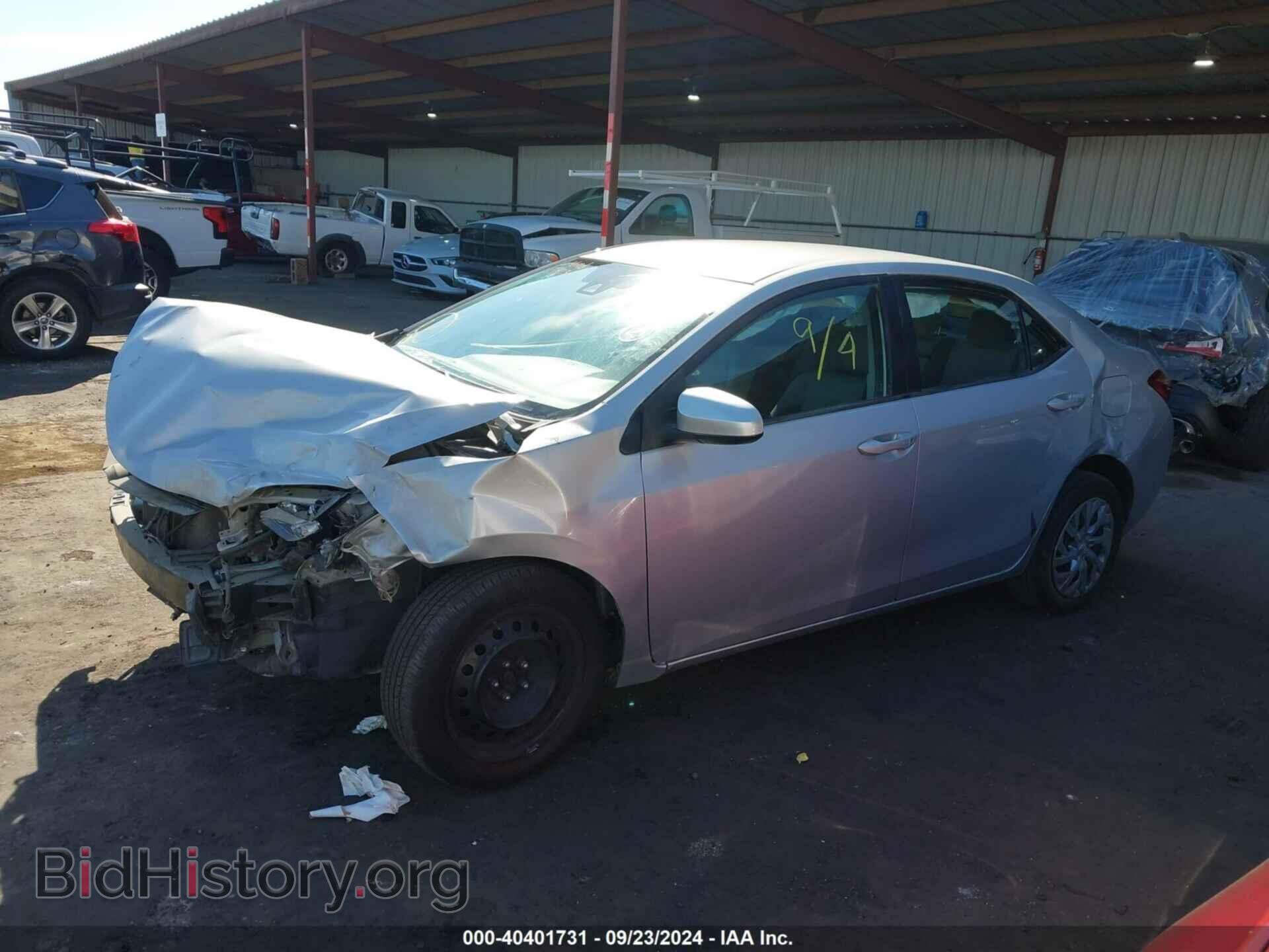 2017 TOYOTA COROLLA - VIN: 2T1BURHE1HC858564 - Фото 2