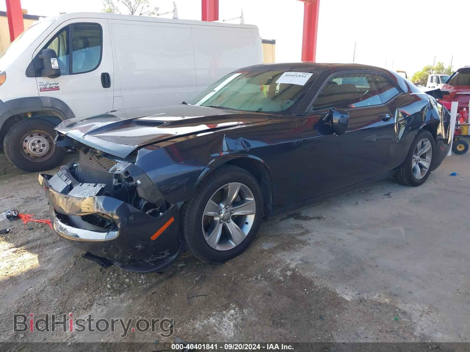 2018 DODGE CHALLENGER - VIN: 2C3CDZAG4JH123786 - Photo 2