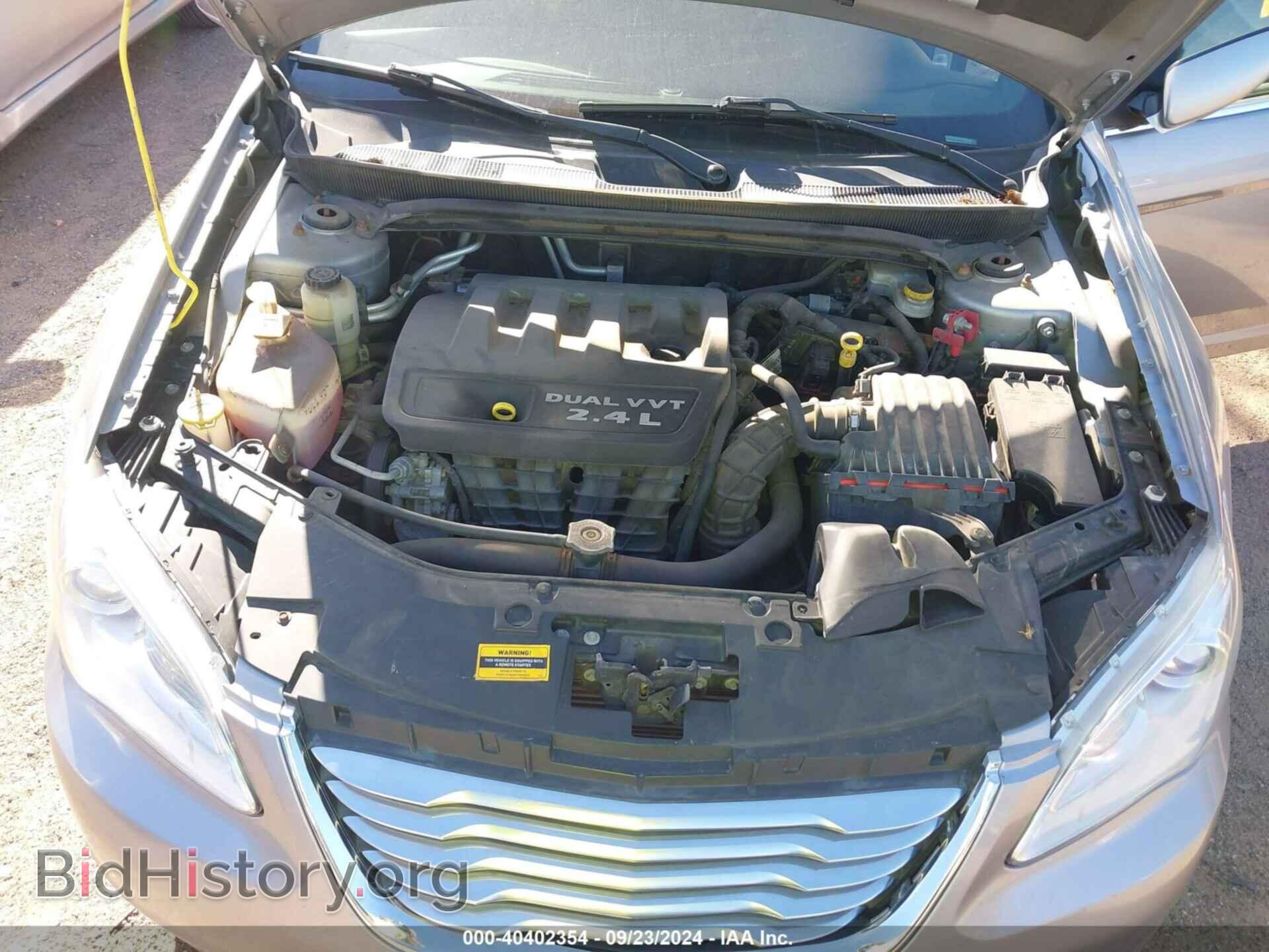 2013 CHRYSLER 200 - VIN: 1C3CCBAB0DN706169 - Фото 10