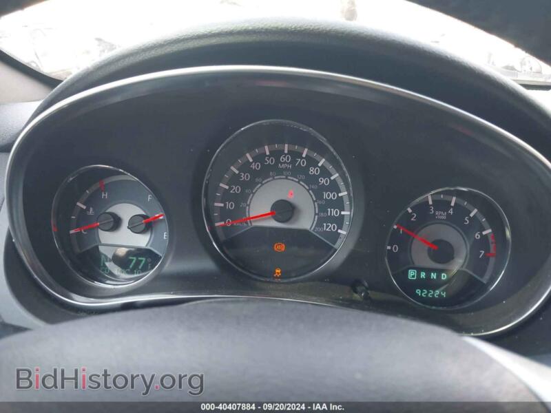 2011 Chrysler 200 (VIN 1C3BC1FB2BN618512) — фото 7 из 16