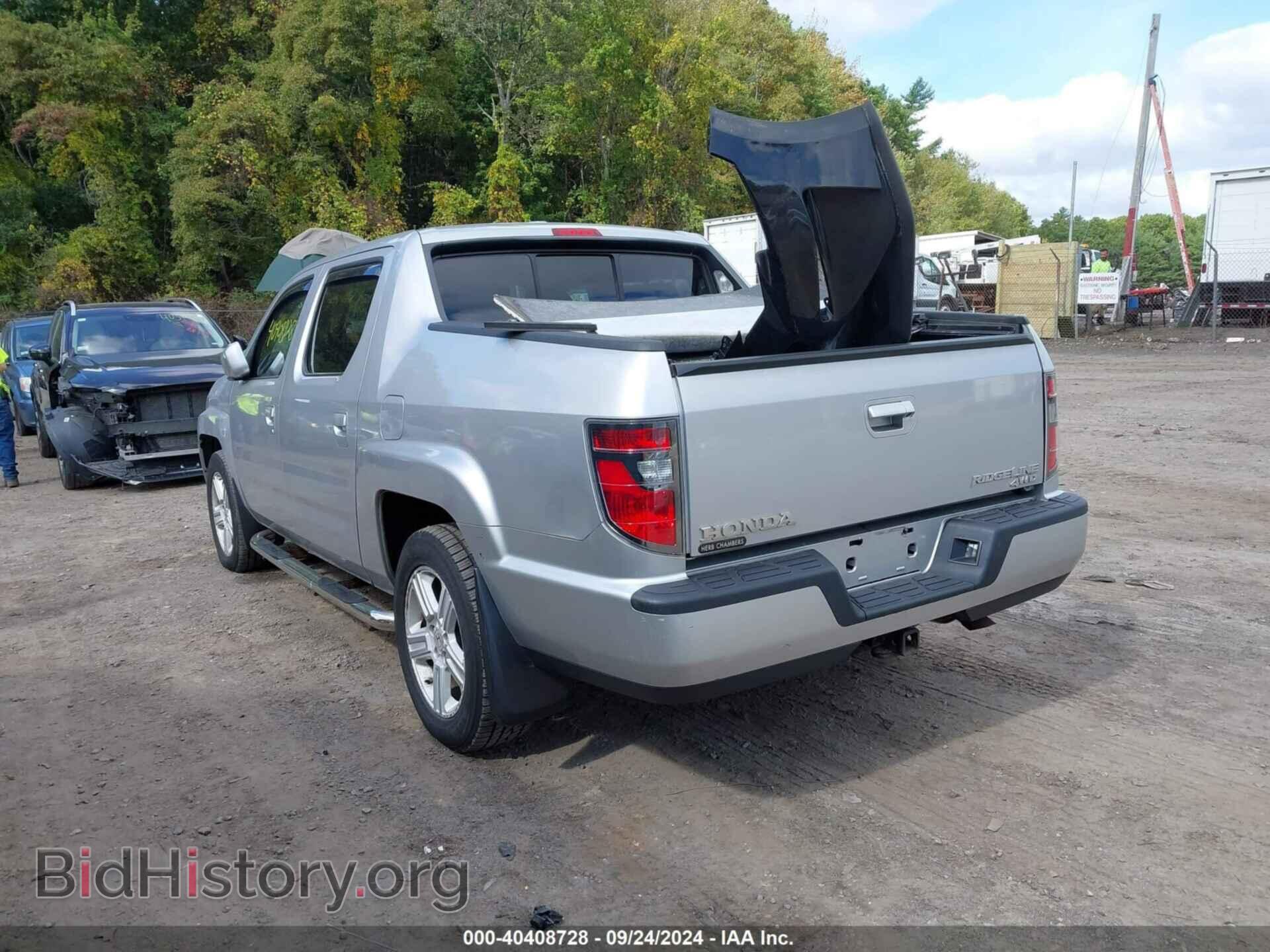2013 HONDA RIDGELINE - VIN: 5FPYK1F52DB007228 - Фото 3