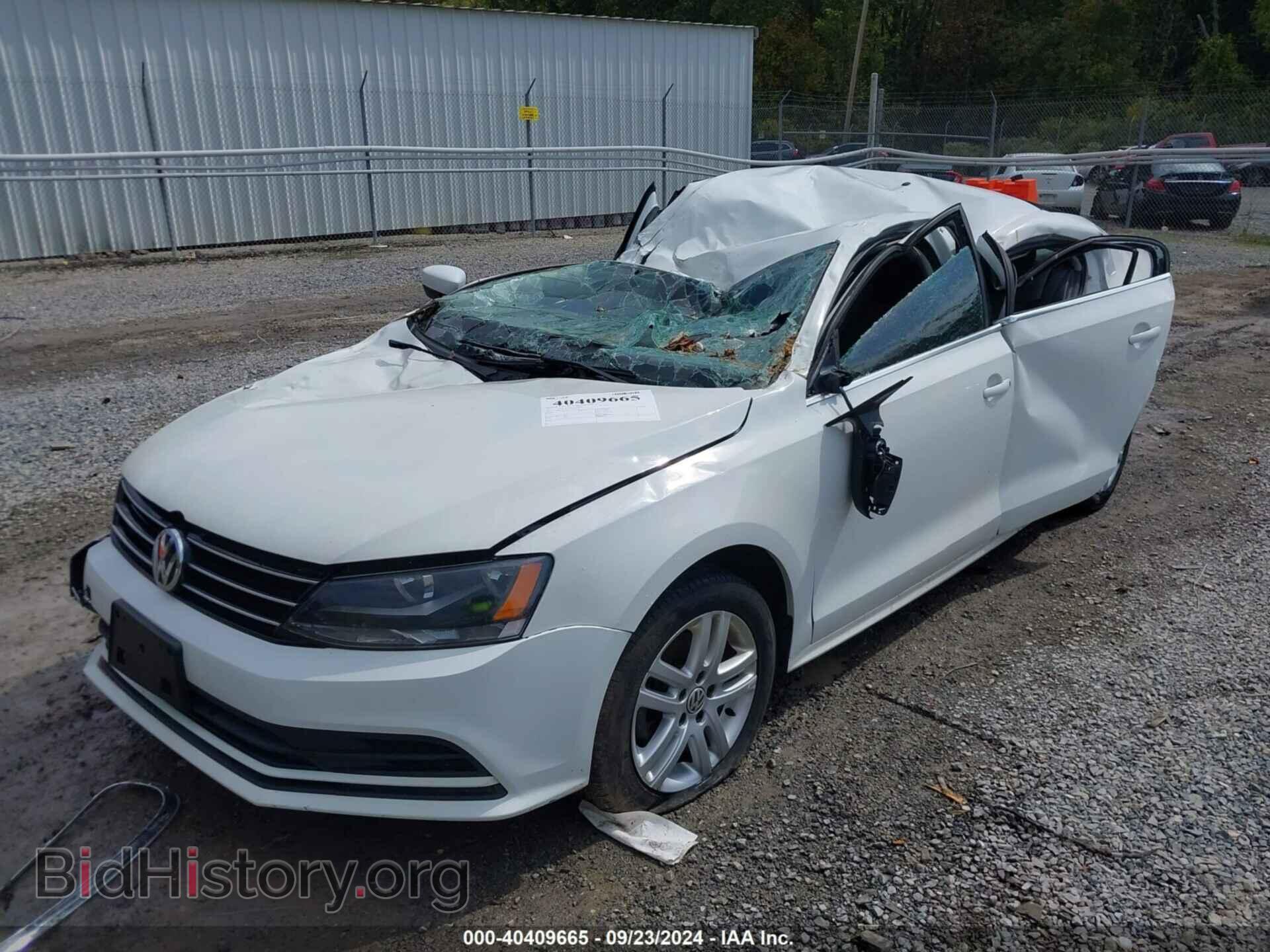 2017 VOLKSWAGEN JETTA - VIN: 3VW2B7AJXHM208959 - Фото 2
