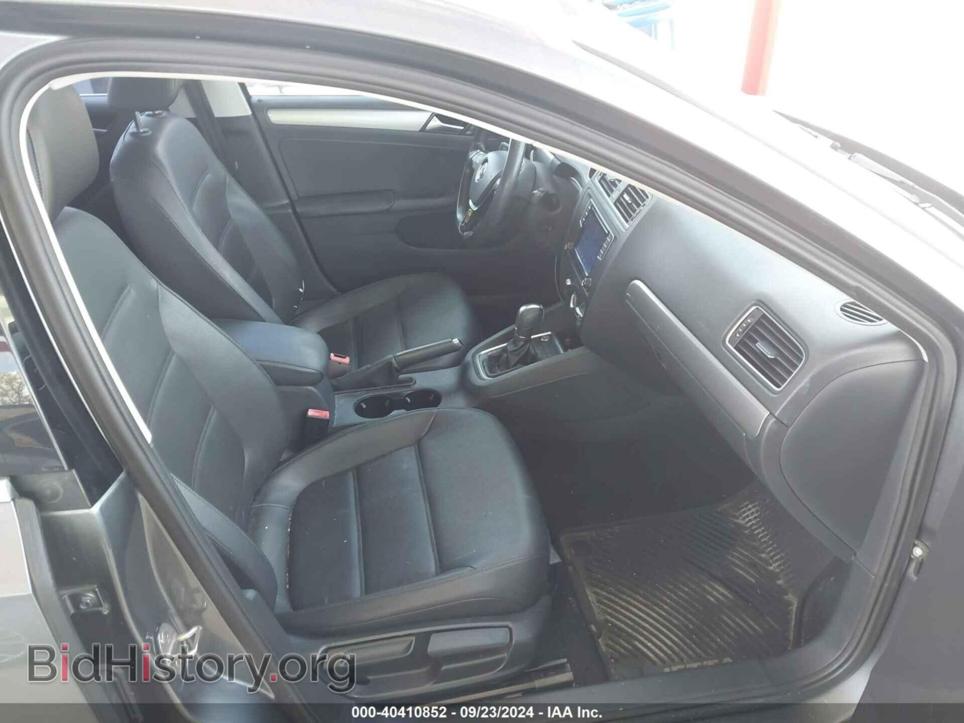 2017 VOLKSWAGEN JETTA - VIN: 3VWDB7AJ4HM238659 - Фото 5