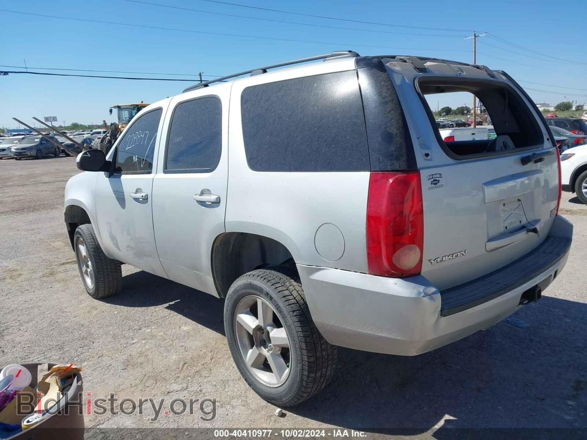 2011 GMC YUKON - VIN: 1GKS2AE06BR228847 - Photo 3