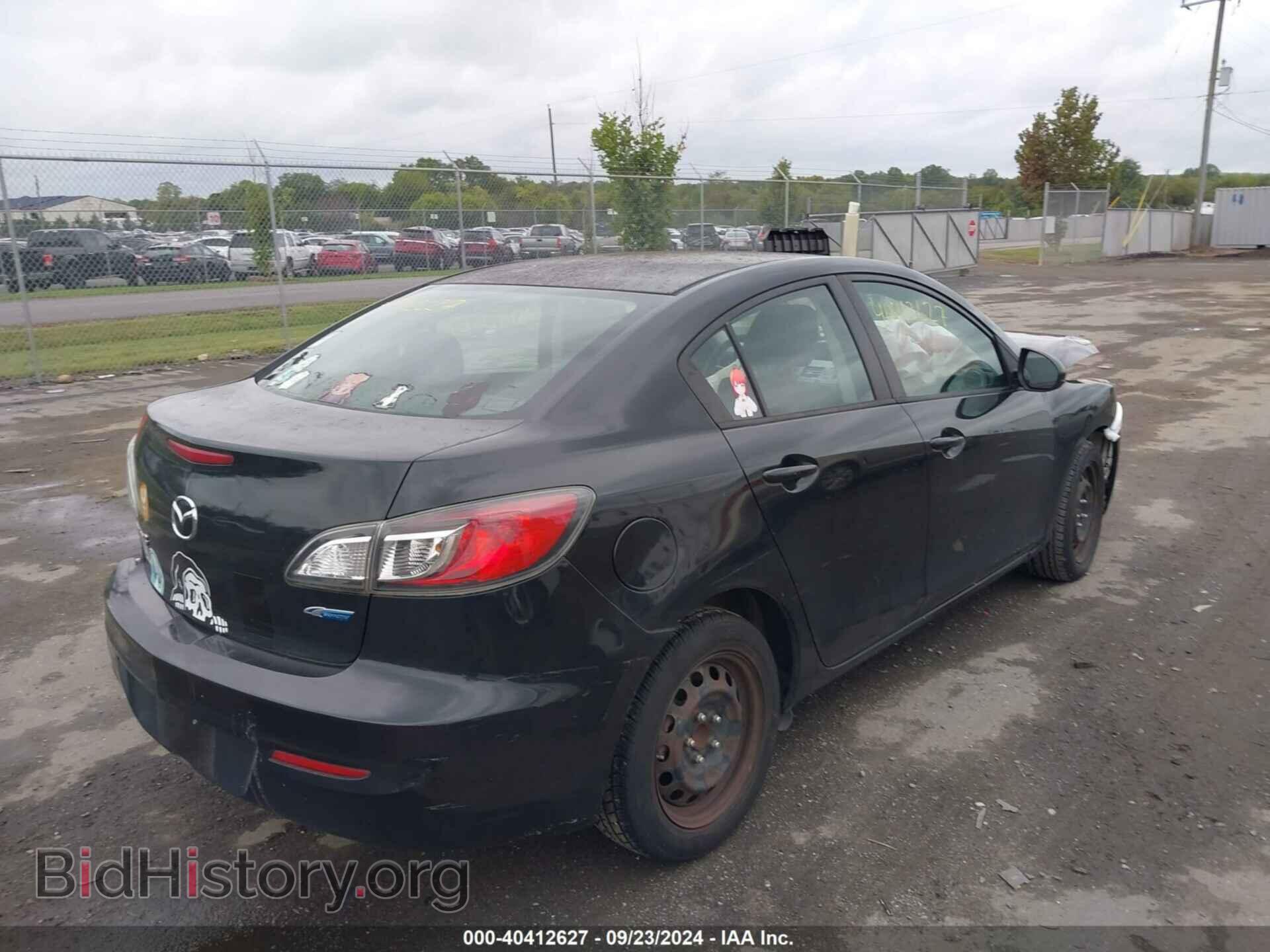 2013 MAZDA MAZDA3 - VIN: JM1BL1UP9D1833695 - Фото 4