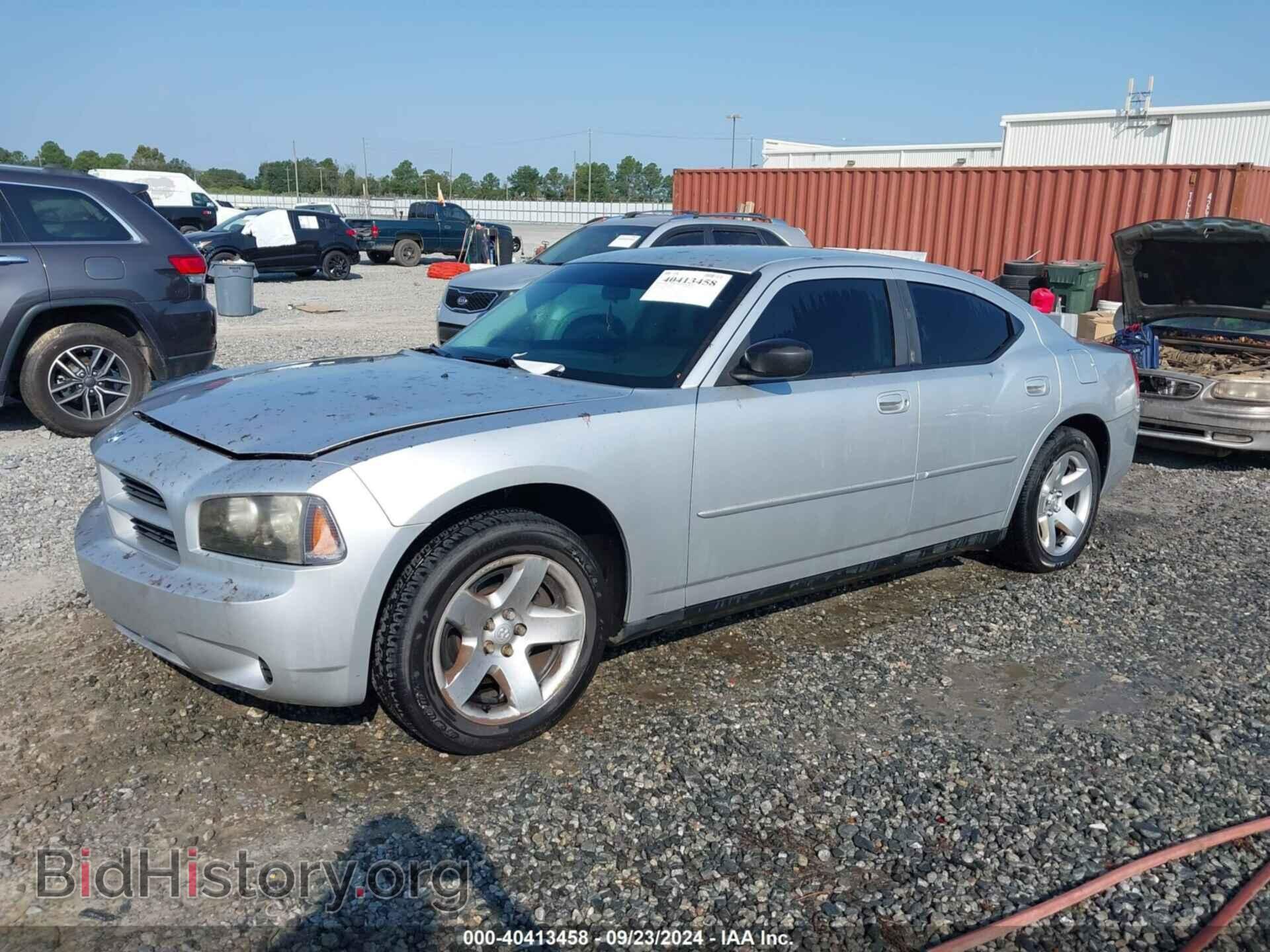 2010 DODGE CHARGER - VIN: 2B3CA4CT1AH303844 - Фото 2