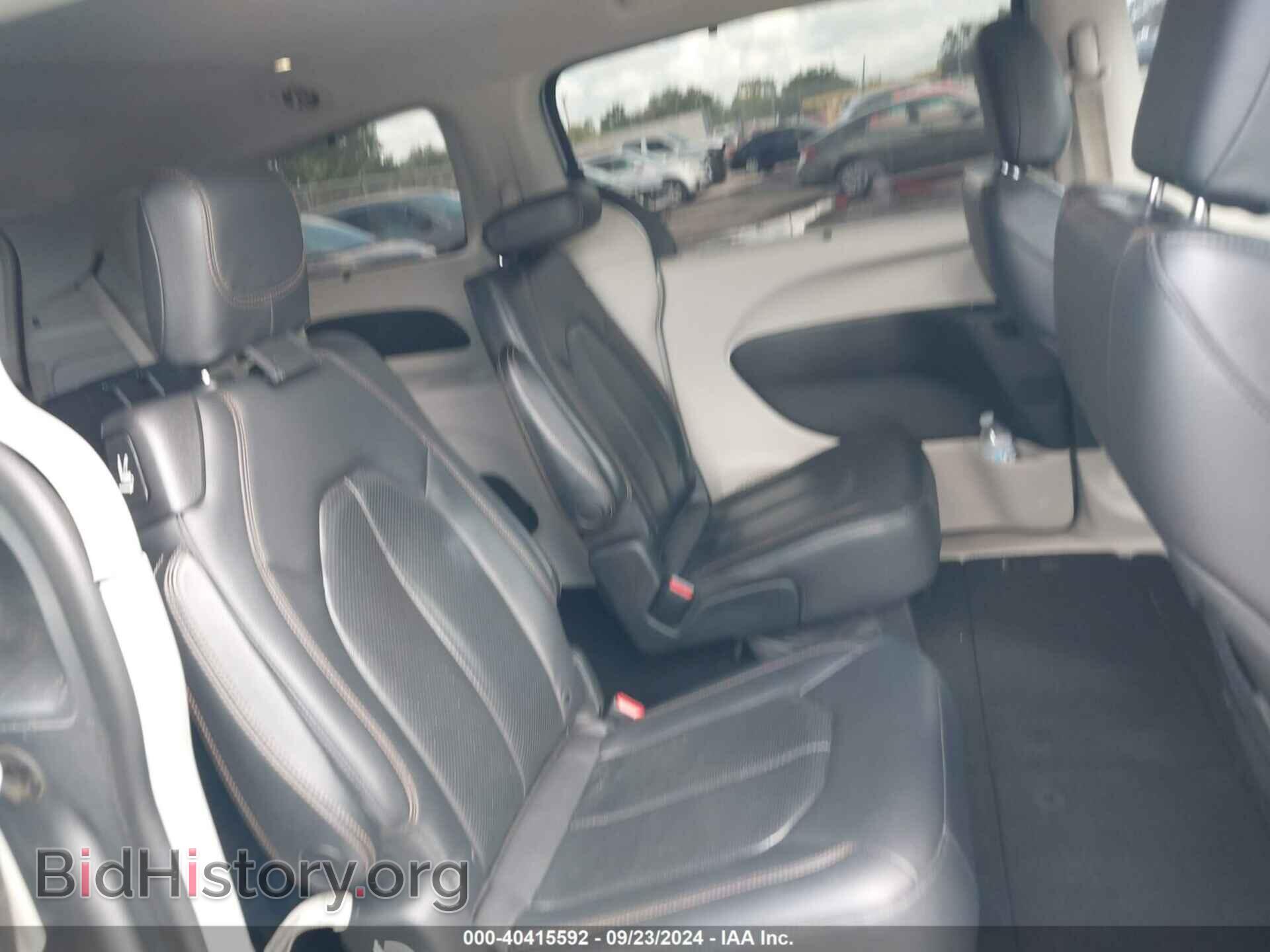 2019 CHRYSLER PACIFICA - VIN: 2C4RC1BG0KR594015 - Фото 8