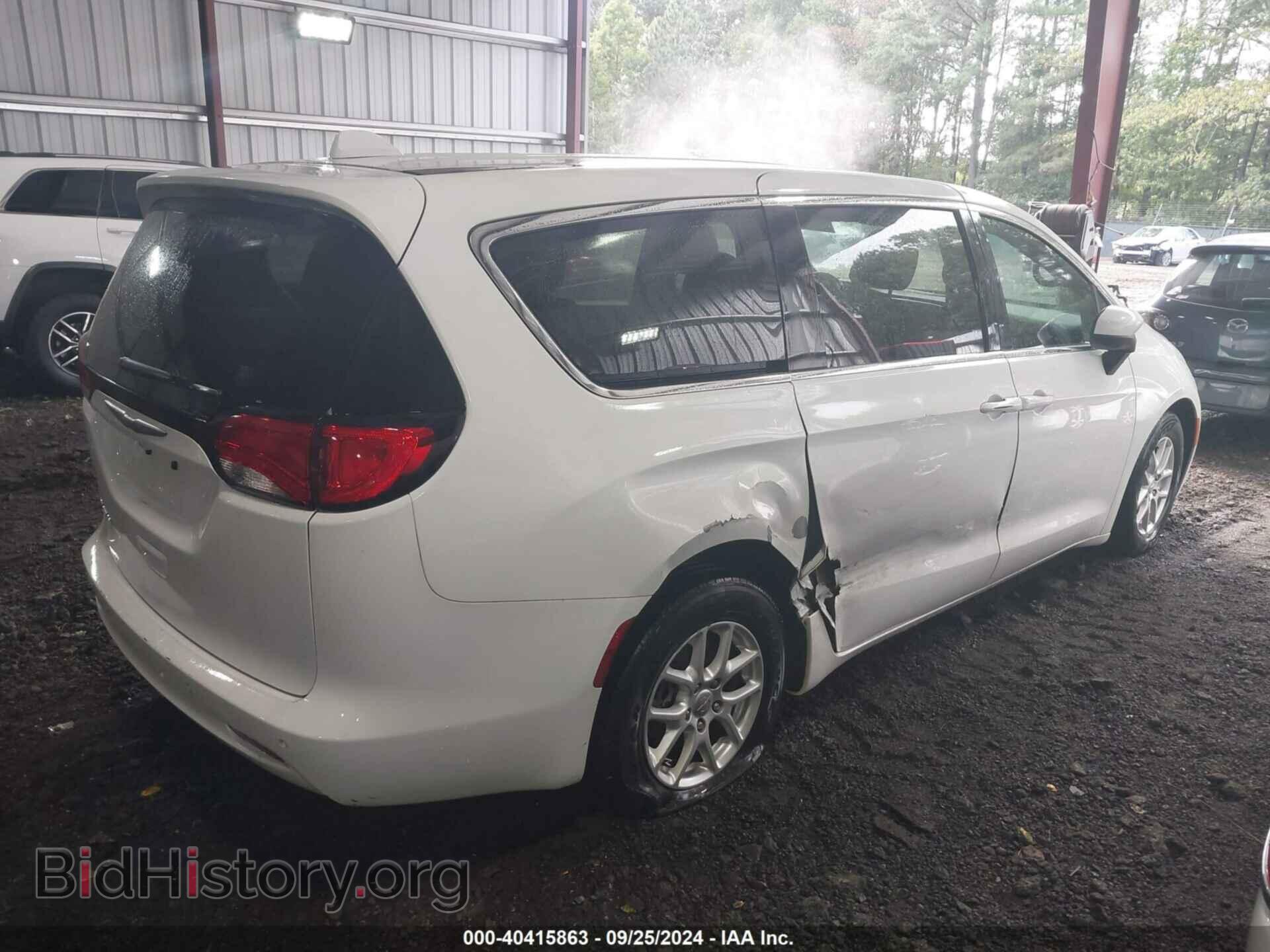 2017 CHRYSLER PACIFICA - VIN: 2C4RC1CG4HR607596 - Фото 4