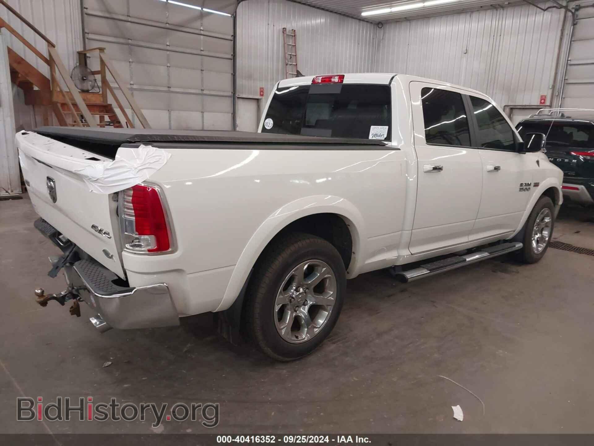 2017 RAM 1500 - VIN: 1C6RR7VT6HS720385 - Фото 4