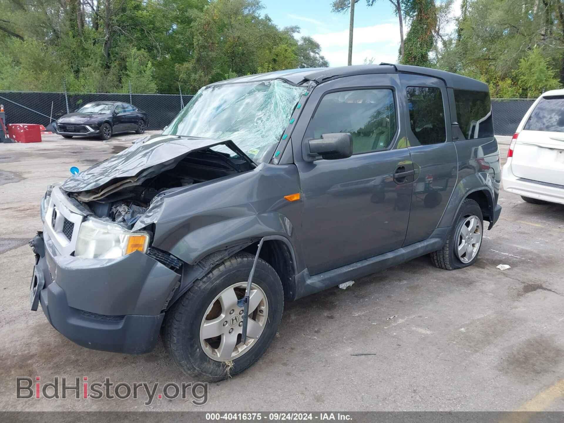 2011 HONDA ELEMENT - VIN: 5J6YH2H33BL006778 - Photo 2