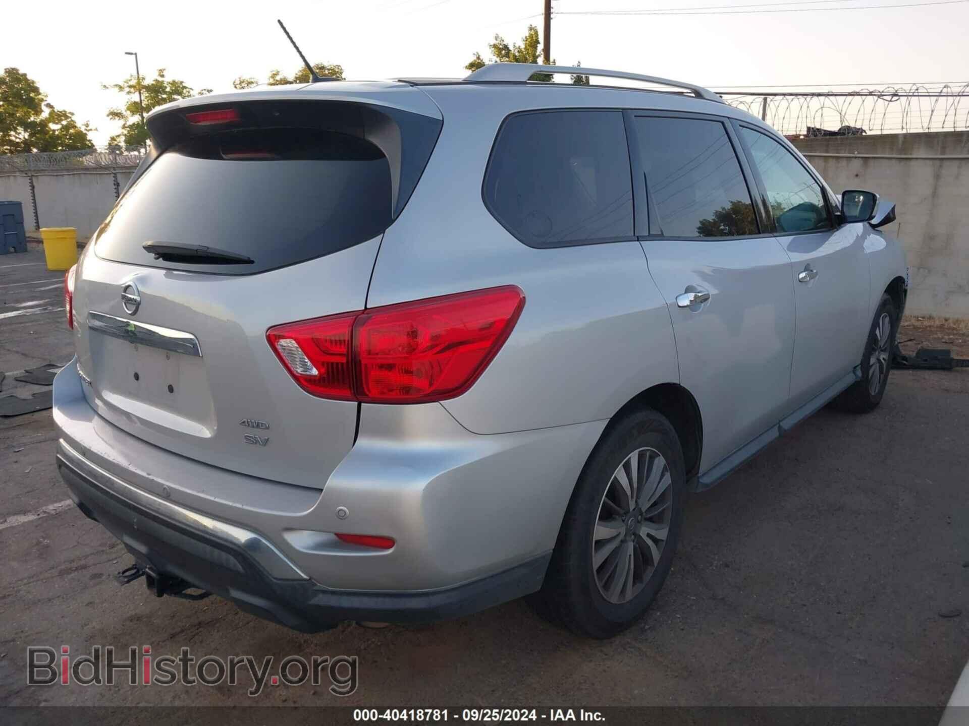 2017 NISSAN PATHFINDER - VIN: 5N1DR2MM0HC658049 - Фото 4