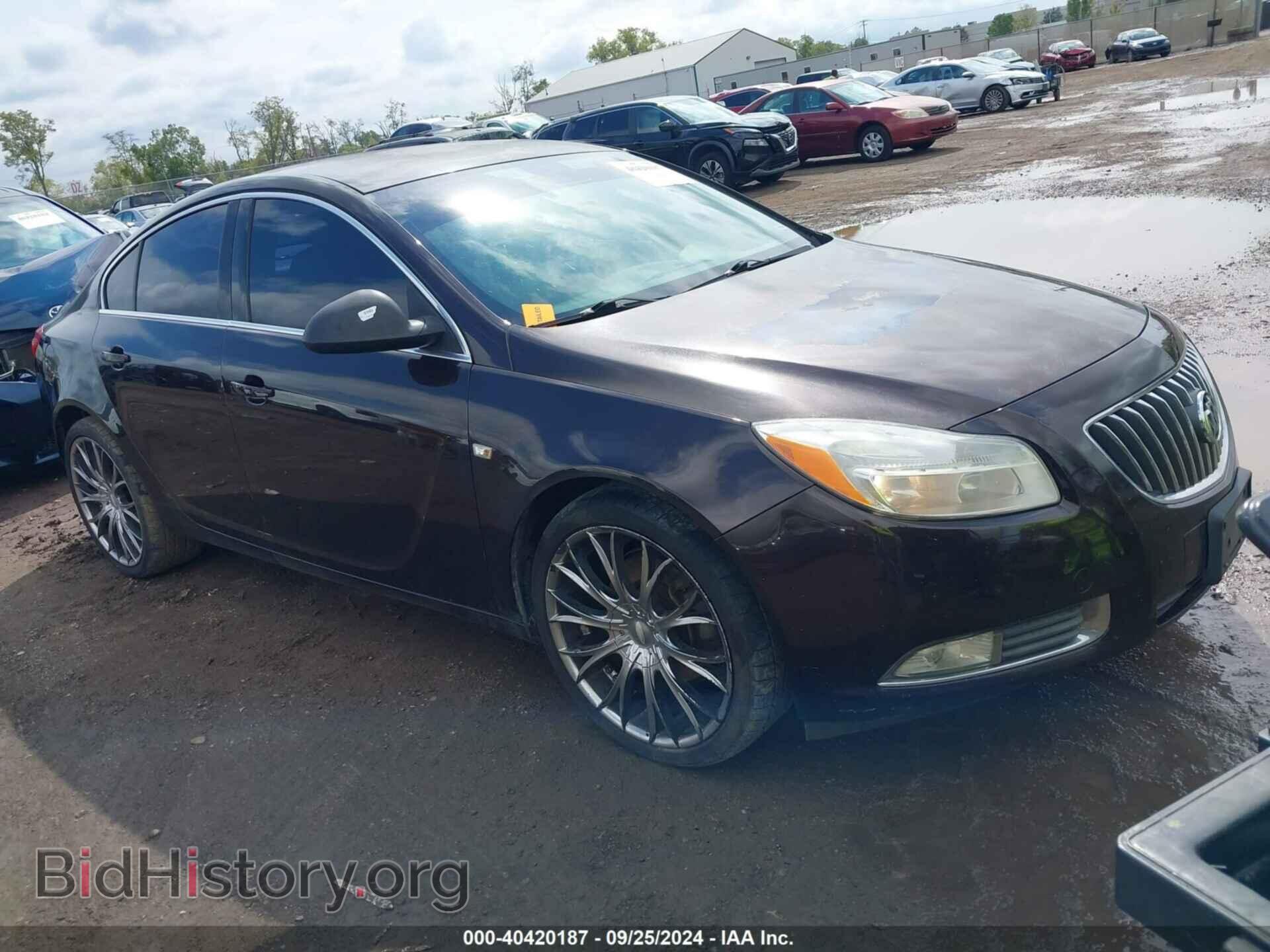 Photo W04GV5EV2B1087747 - BUICK REGAL 2011