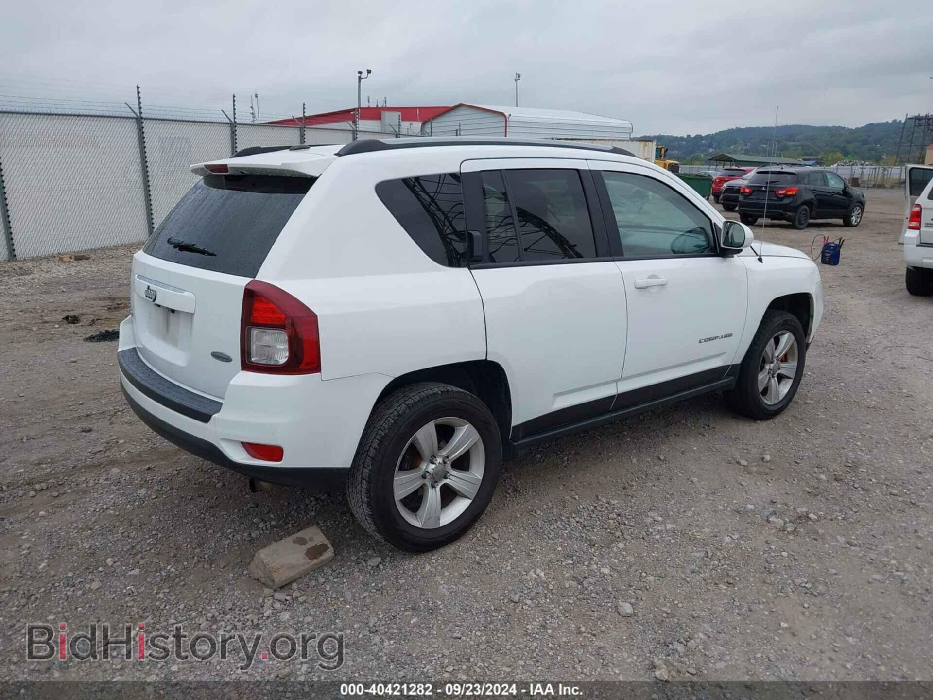 2015 JEEP COMPASS - VIN: 1C4NJDEB3FD333072 - Photo 4