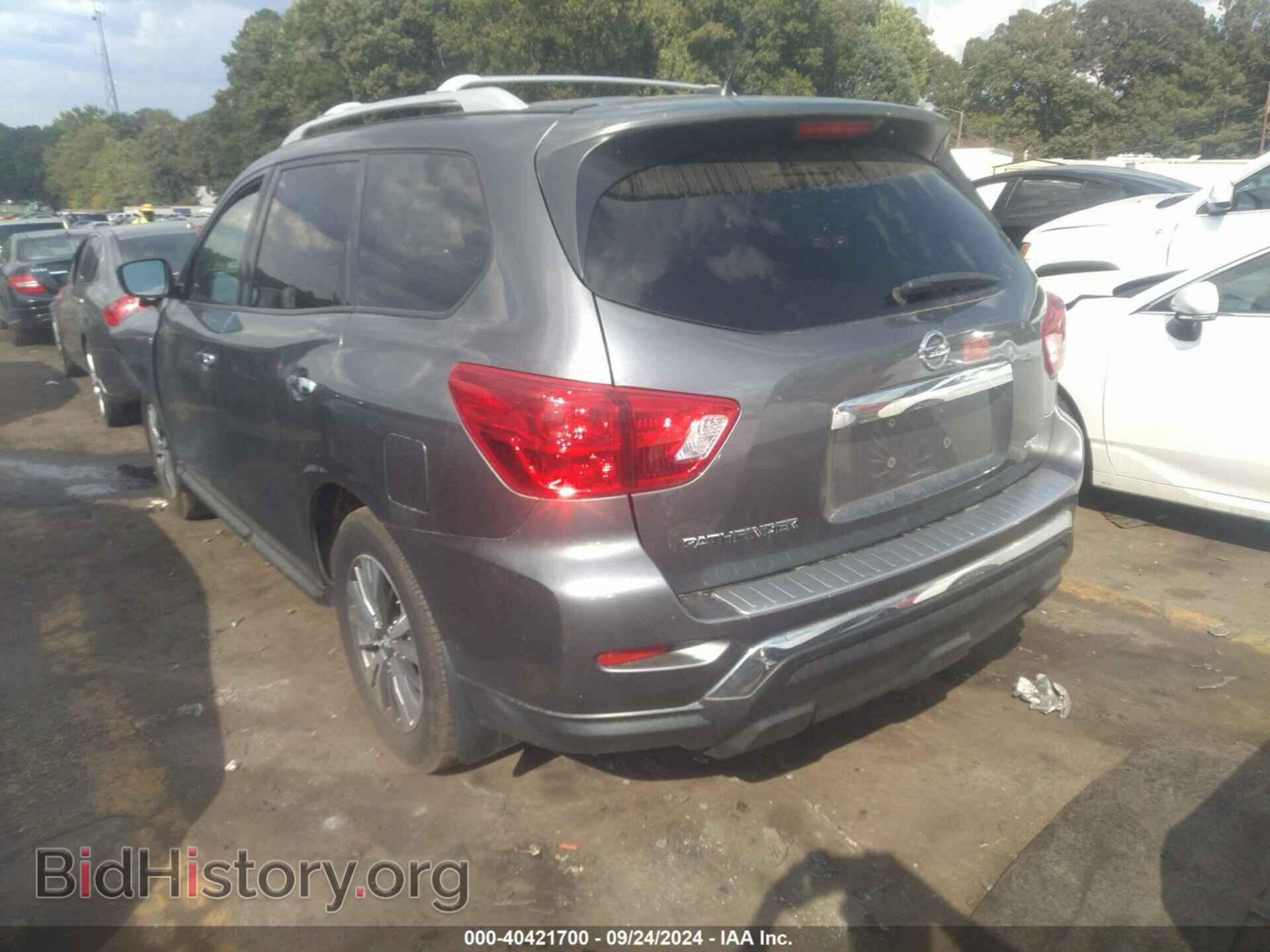 2018 NISSAN PATHFINDER - VIN: 5N1DR2MM3JC614892 - Фото 3