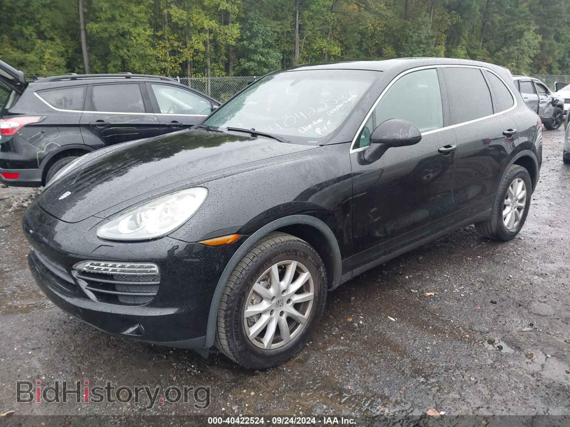 2011 PORSCHE CAYENNE - VIN: WP1AA2A2XBLA09351 - Photo 2