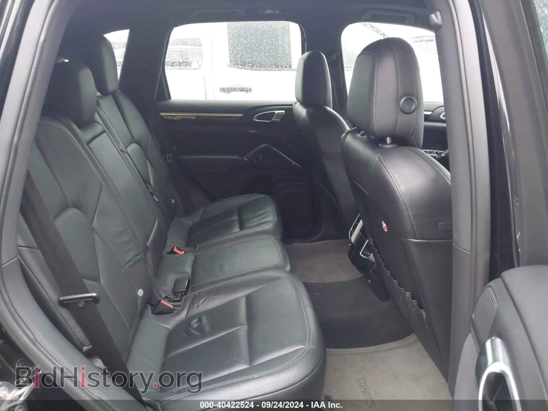 2011 PORSCHE CAYENNE - VIN: WP1AA2A2XBLA09351 - Photo 8
