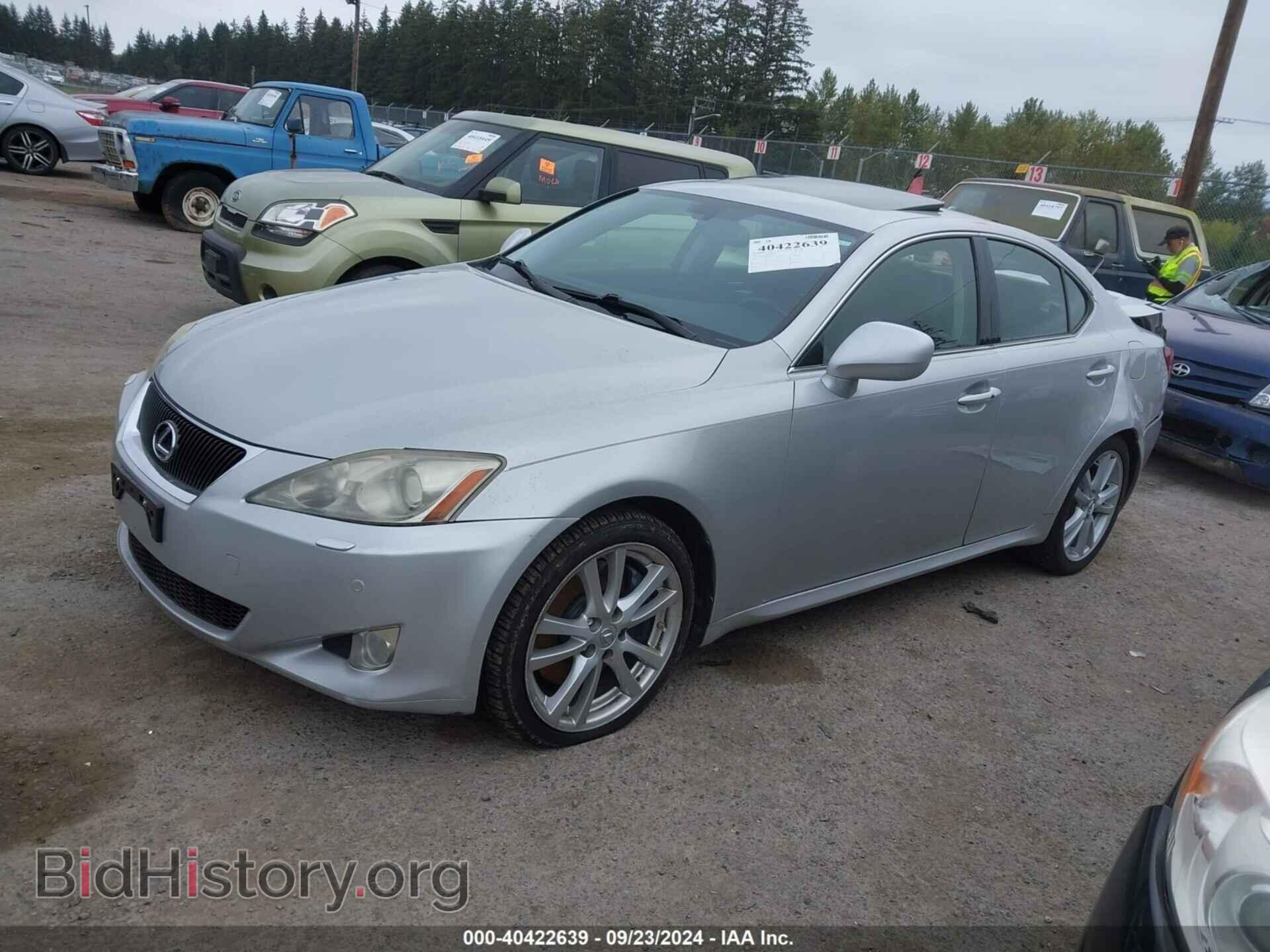 2007 LEXUS IS 350 - VIN: JTHBE262075016337 - Фото 2
