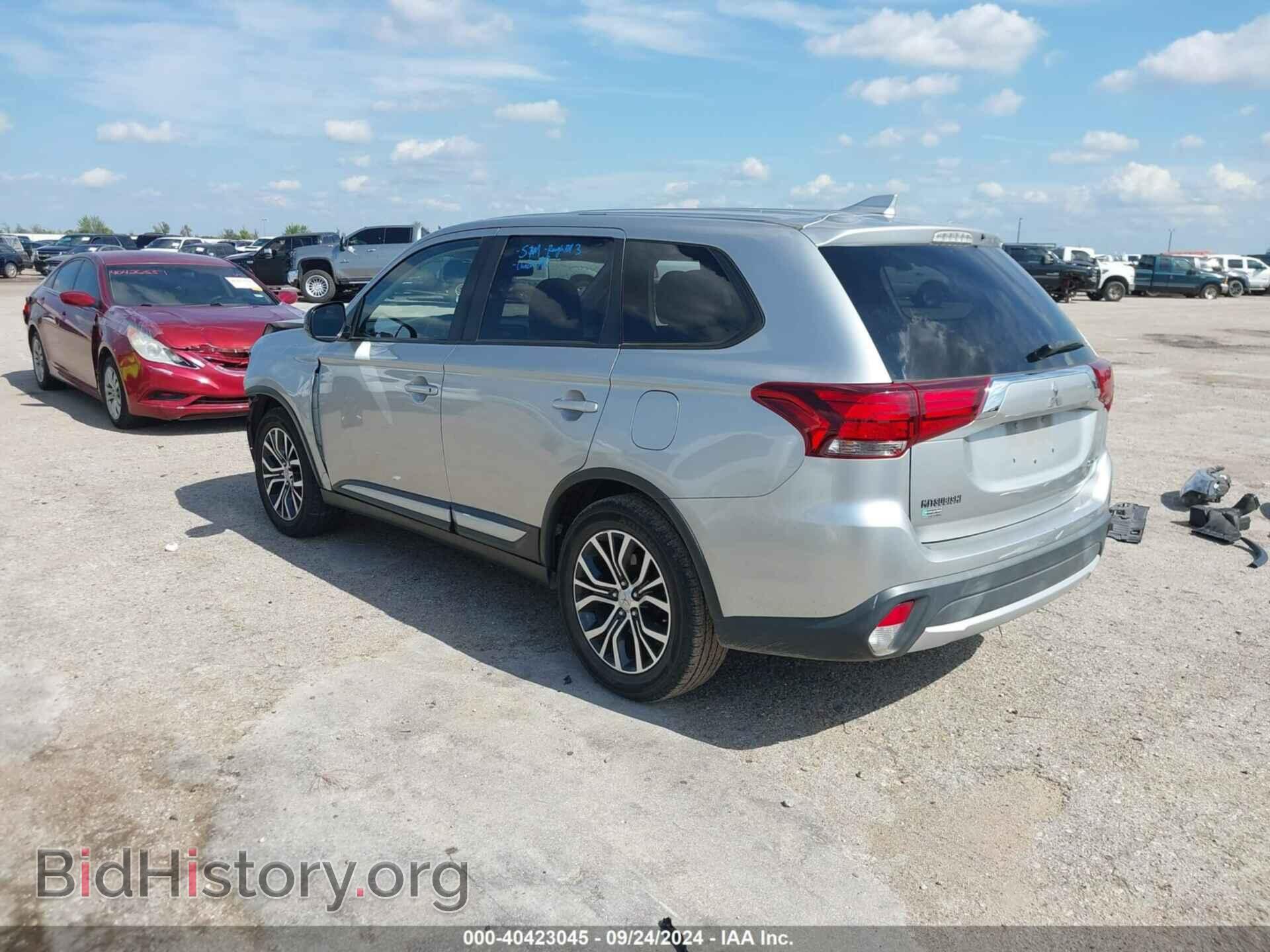 2018 MITSUBISHI OUTLANDER - VIN: JA4AD2A36JJ003780 - Фото 3