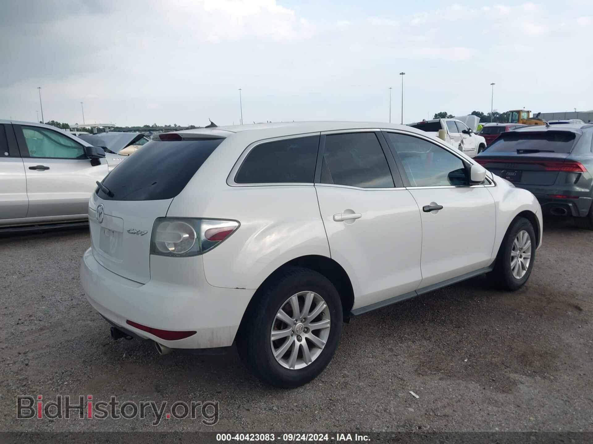 2011 MAZDA CX-7 - VIN: JM3ER2B52B0386575 - Фото 4