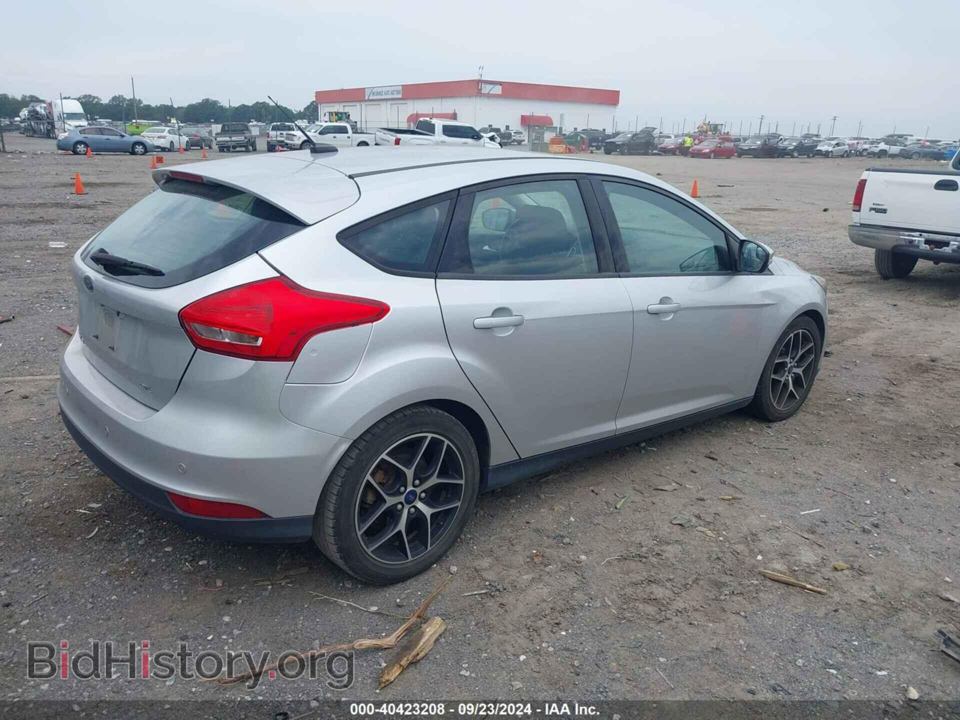 2017 FORD FOCUS - VIN: 1FADP3M2XHL227965 - Фото 4