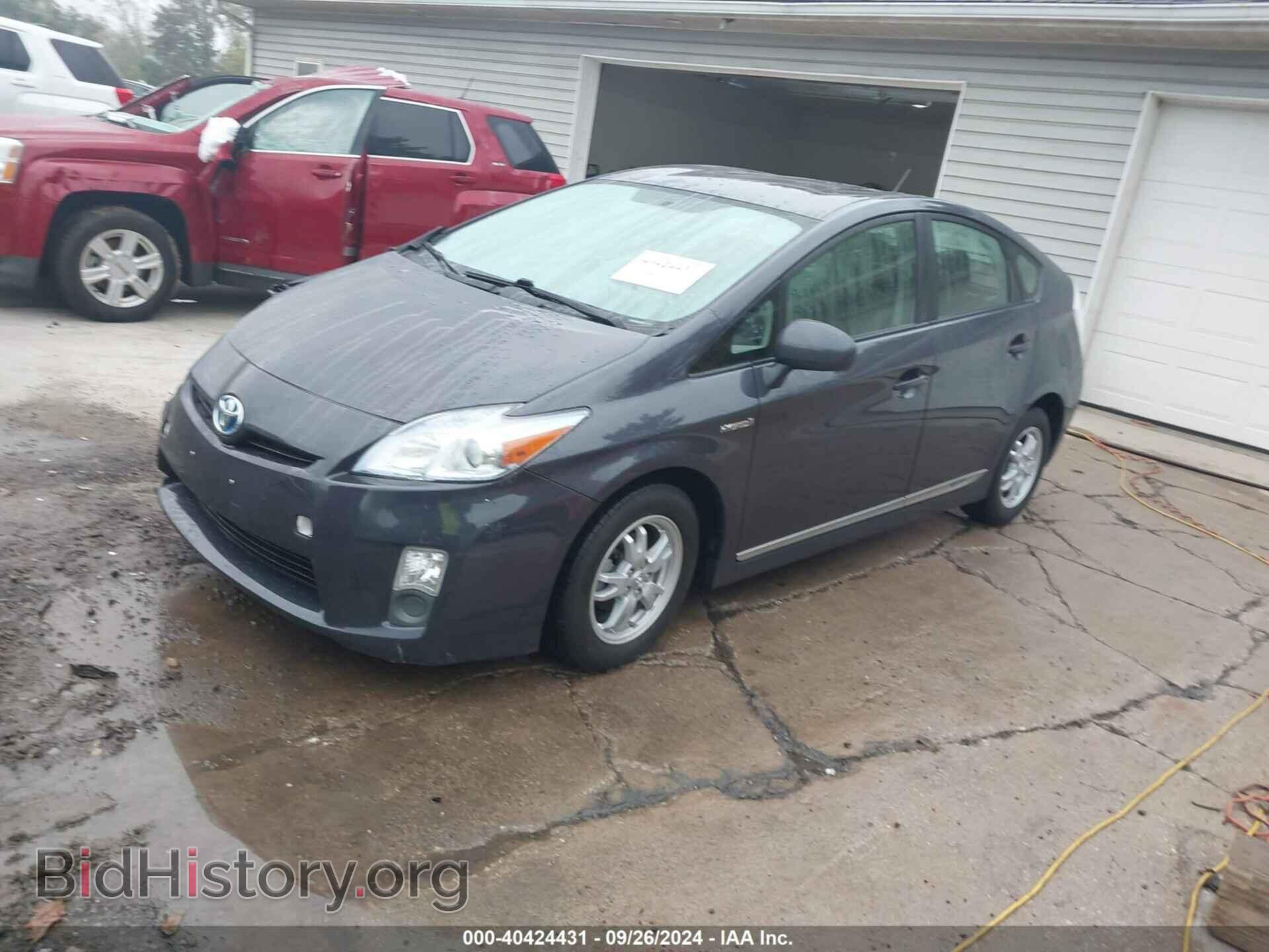 2011 TOYOTA PRIUS - VIN: JTDKN3DU0B0323024 - Фото 2