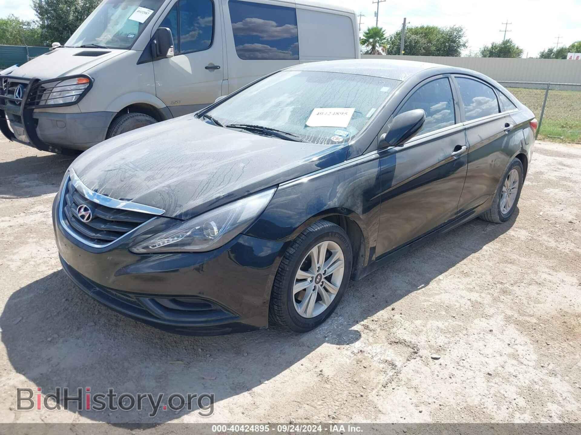 2011 HYUNDAI SONATA - VIN: 5NPEB4AC1BH237697 - Фото 2