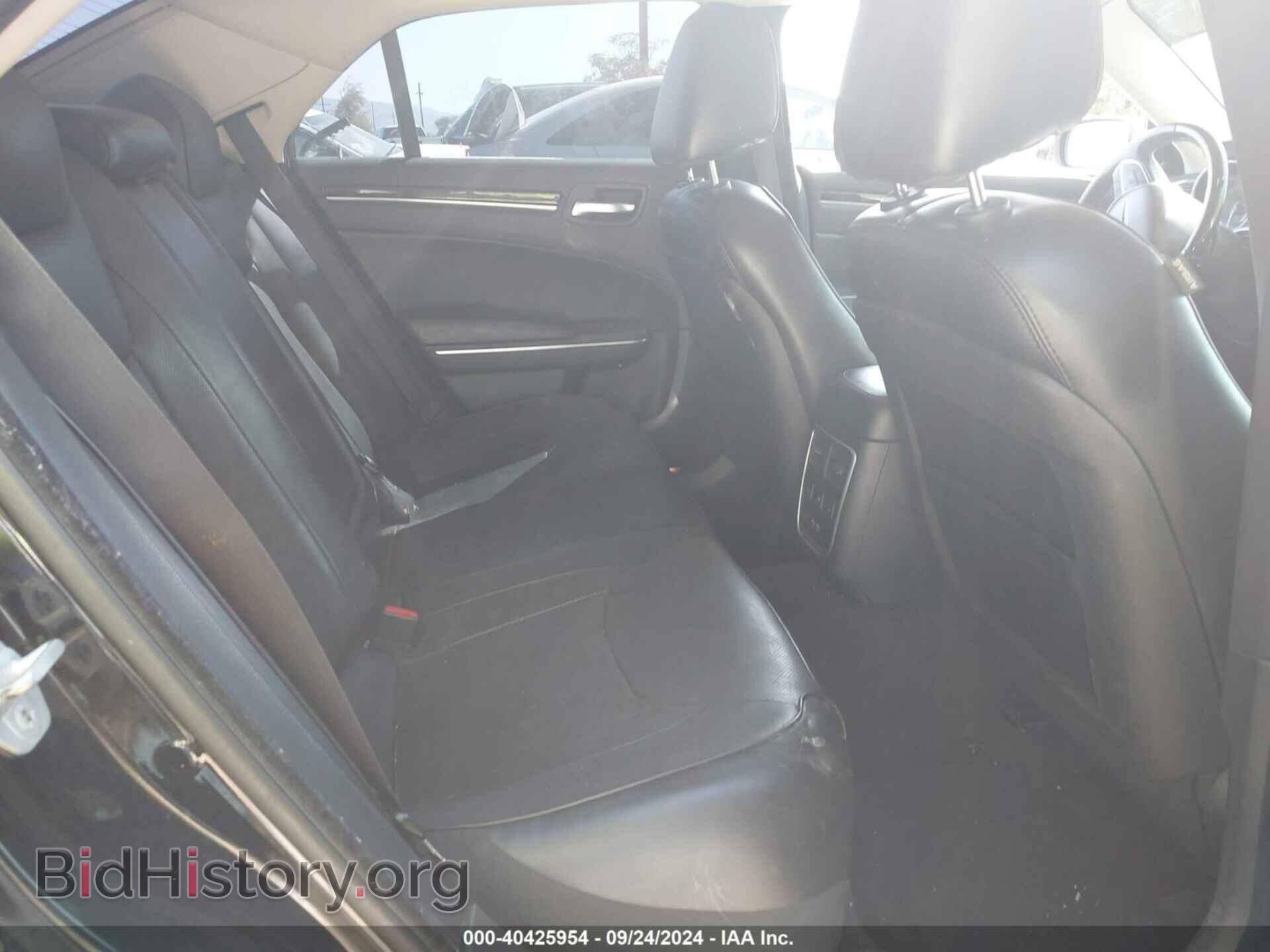2015 CHRYSLER 300C - VIN: 2C3CCAEG1FH876830 - Фото 8