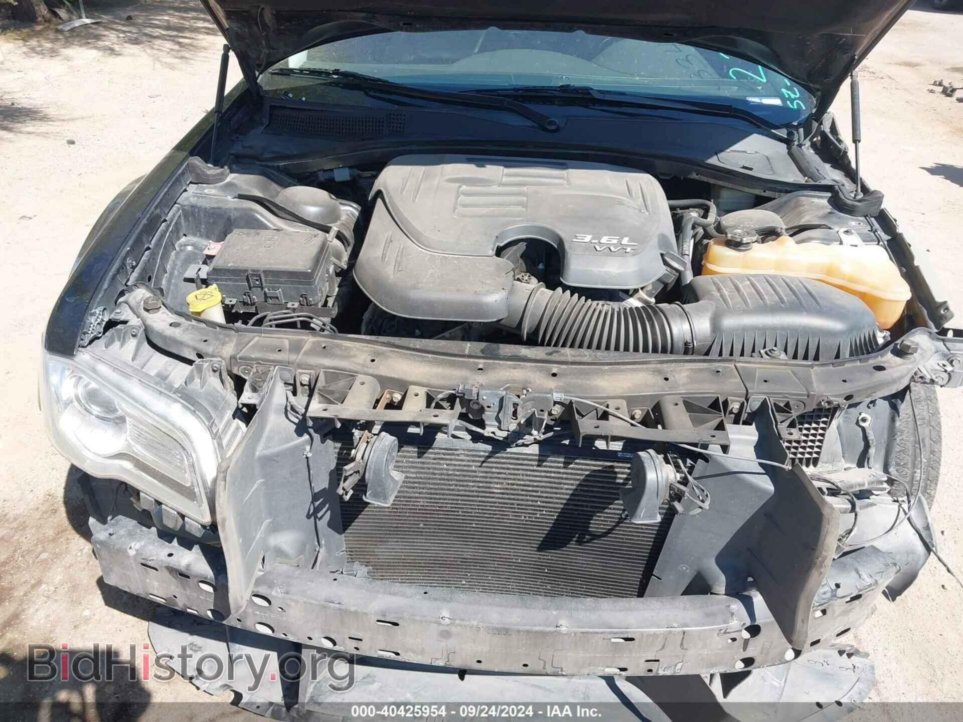 2015 CHRYSLER 300C - VIN: 2C3CCAEG1FH876830 - Фото 10