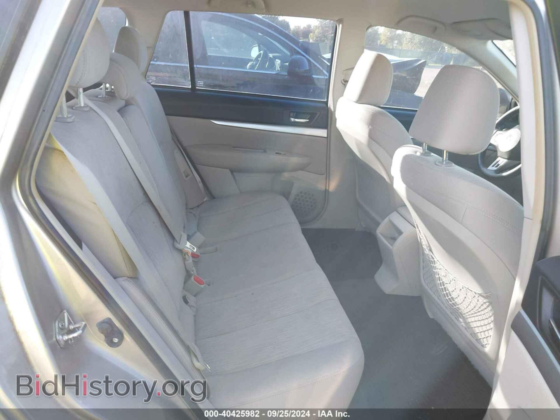 2014 SUBARU OUTBACK - VIN: 4S4BRCAC4E3225242 - Фото 8