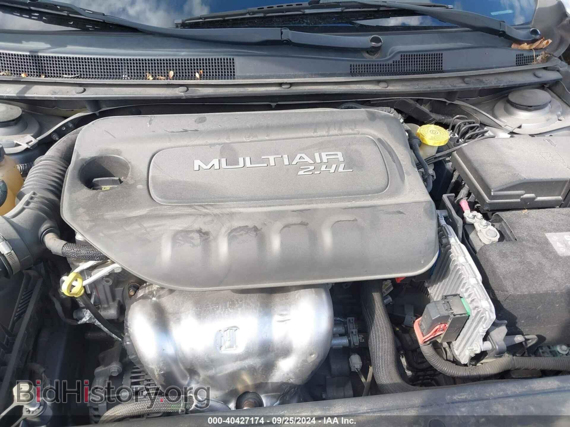 2015 CHRYSLER 200 - VIN: 1C3CCCBB6FN721881 - Фото 10