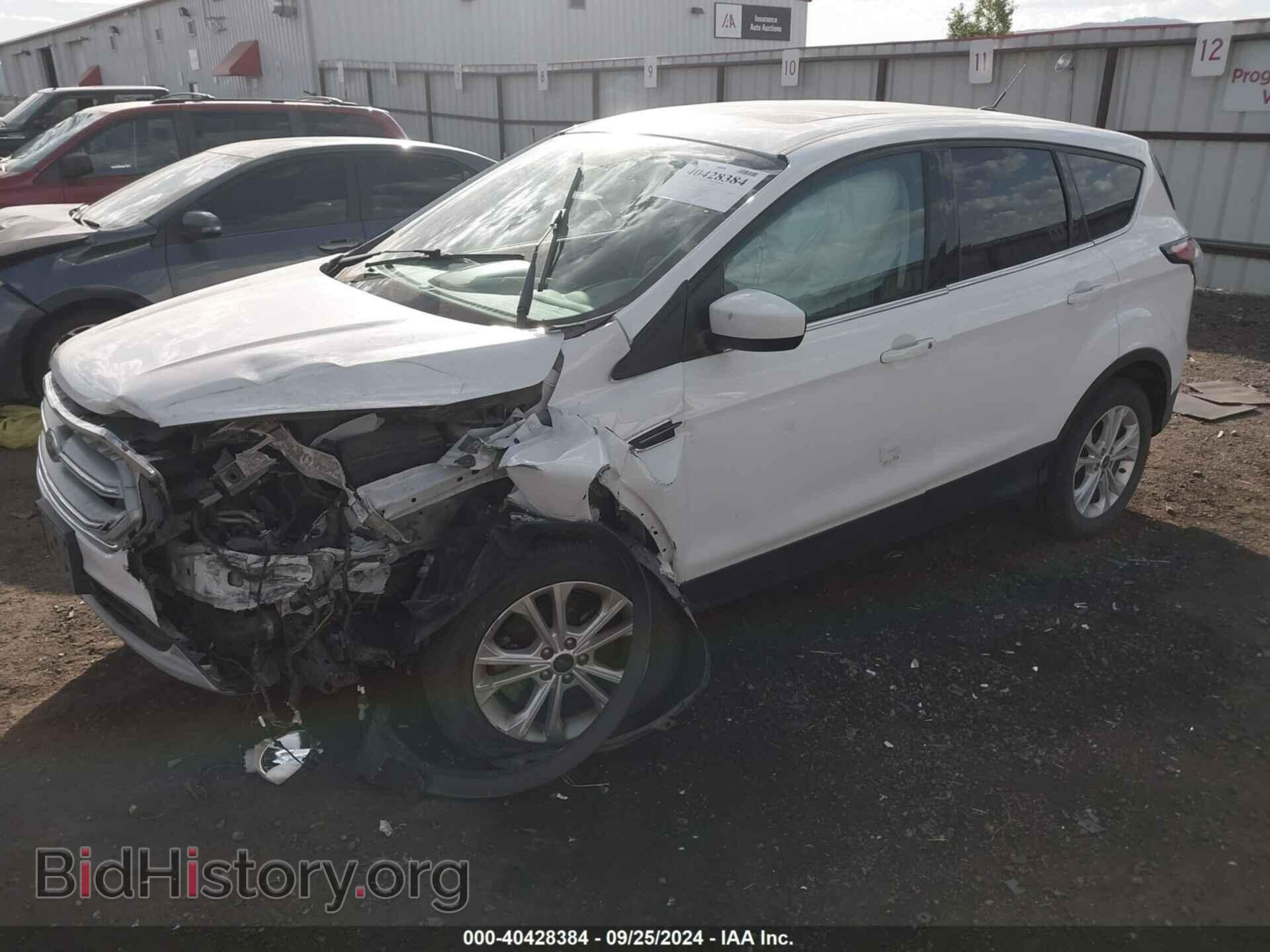 2017 FORD ESCAPE - VIN: 1FMCU9G94HUC89152 - Фото 2