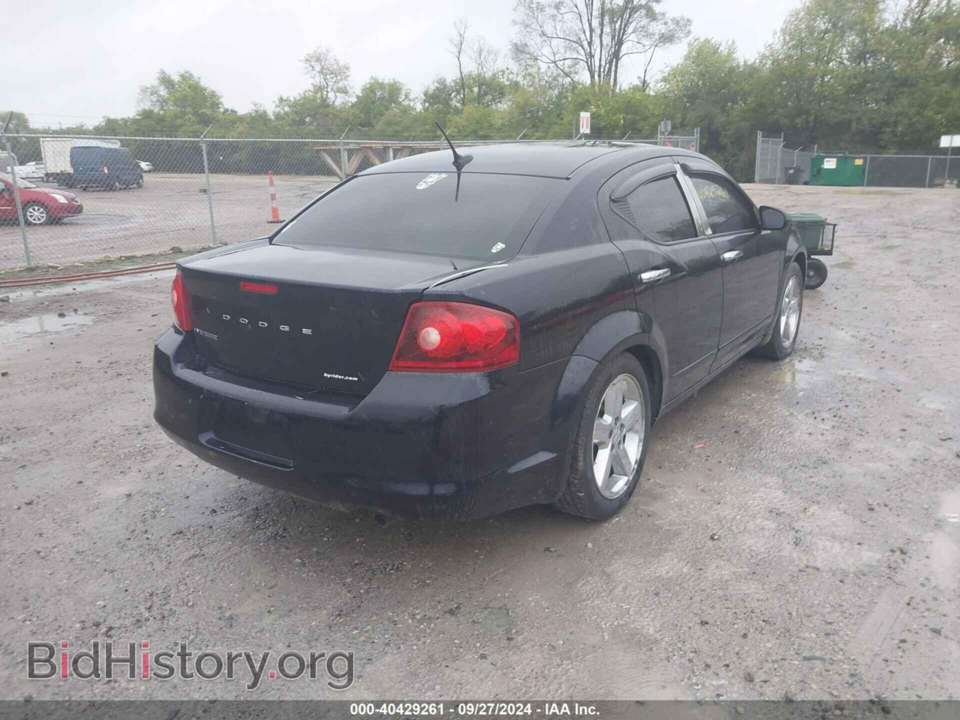 2011 DODGE AVENGER - VIN: 1B3BD1FB7BN558172 - Фото 4