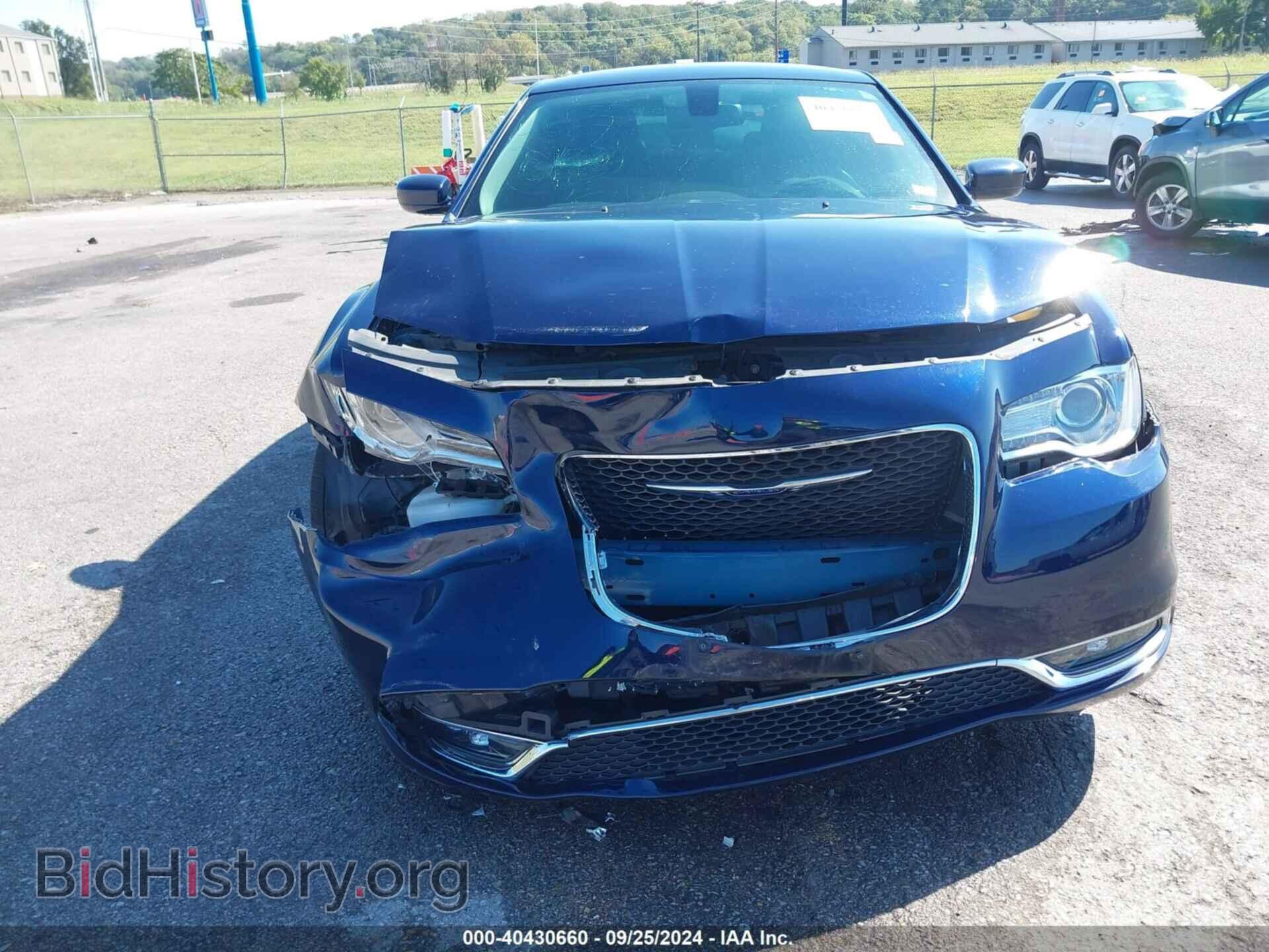 2015 CHRYSLER 300 - VIN: 2C3CCAAG2FH849920 - Фото 6