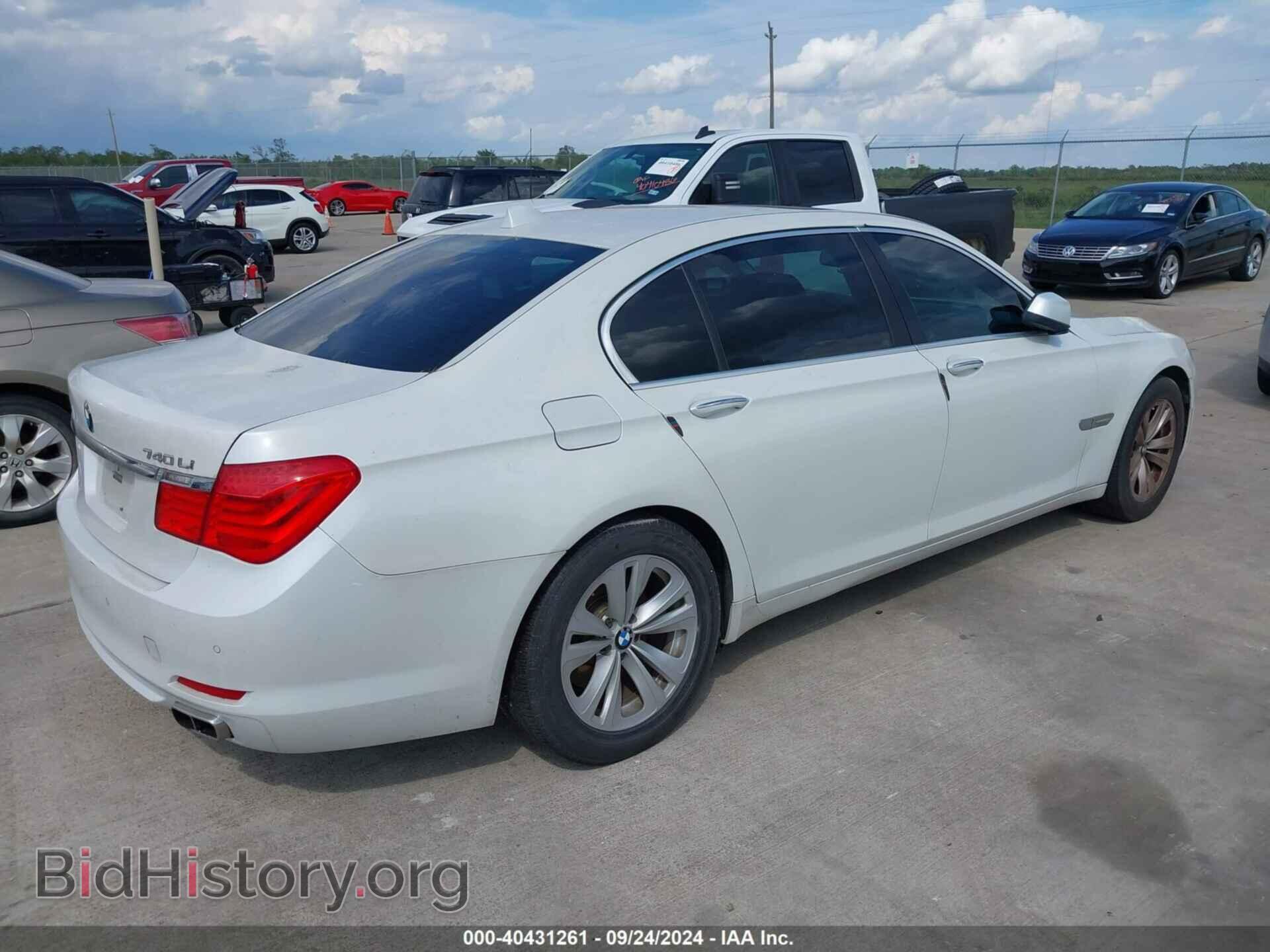 2011 BMW 740LI - VIN: WBAKB4C55BC574643 - Photo 4