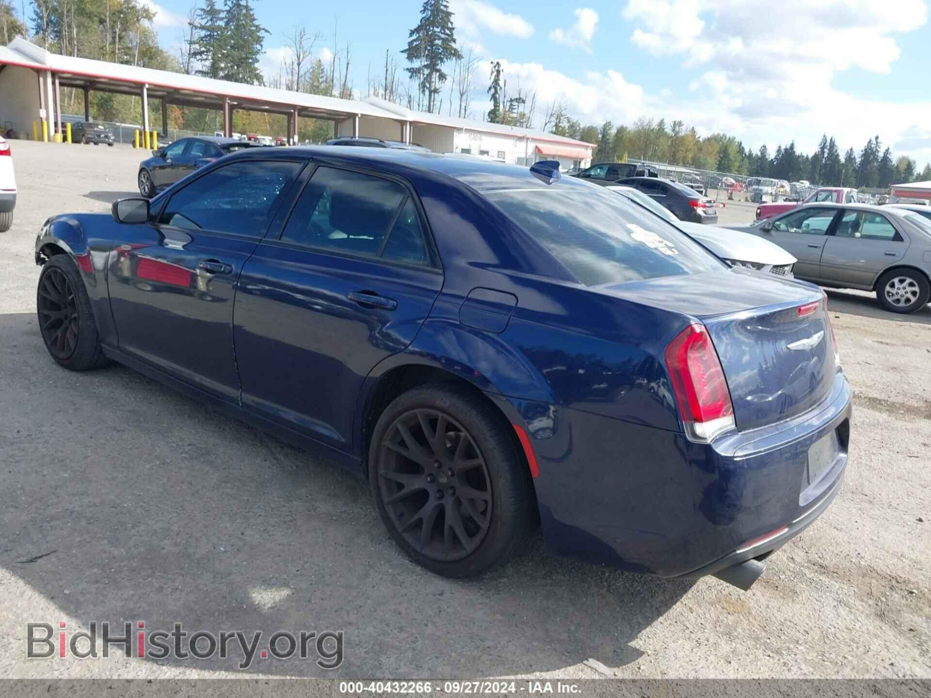 2016 CHRYSLER 300 - VIN: 2C3CCABG9GH167360 - Фото 3