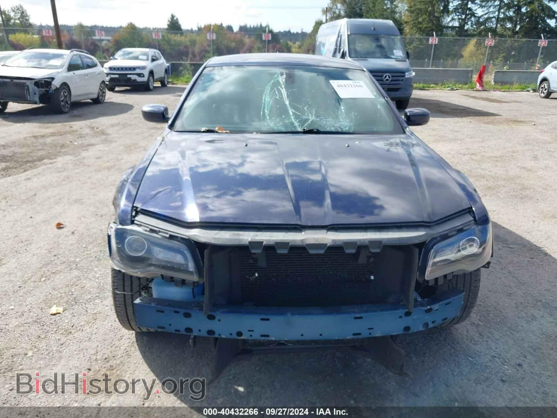 2016 CHRYSLER 300 - VIN: 2C3CCABG9GH167360 - Фото 6