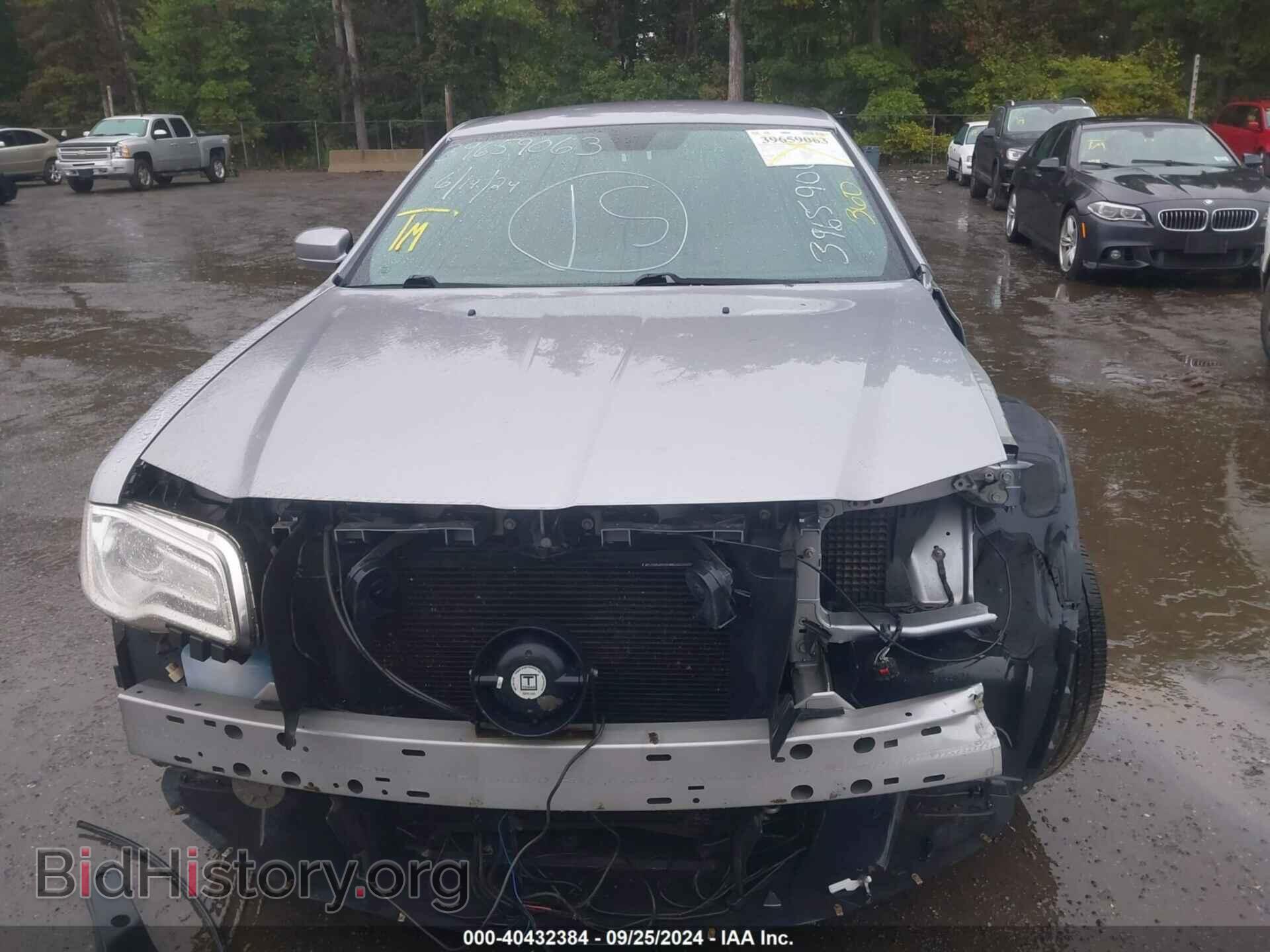 2013 CHRYSLER 300 - VIN: 2C3CCARG0DH712492 - Фото 12