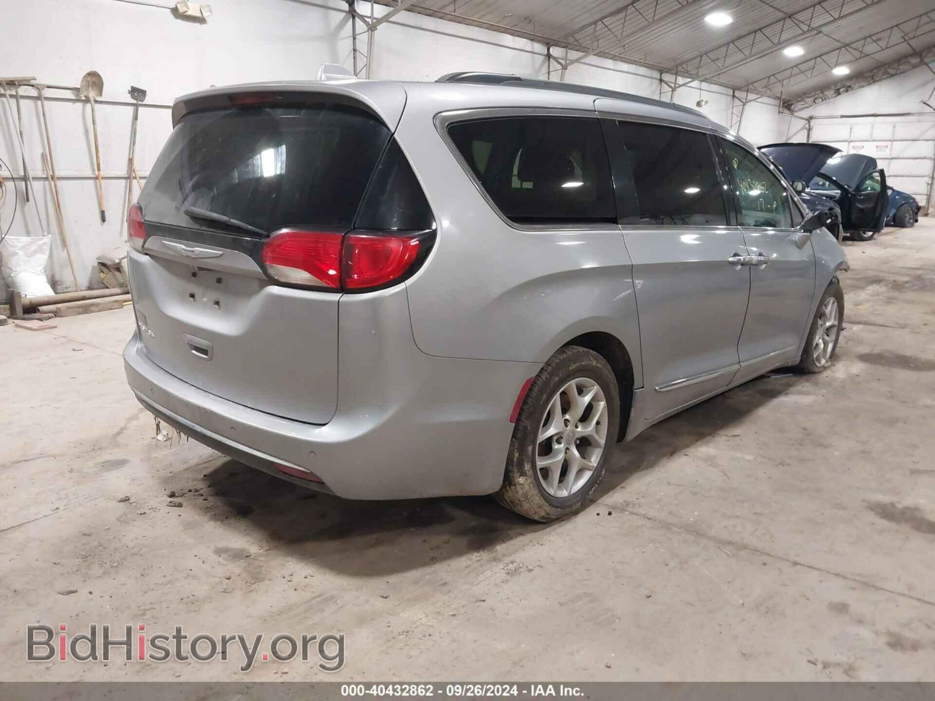 2017 CHRYSLER PACIFICA - VIN: 2C4RC1BG6HR756710 - Фото 4