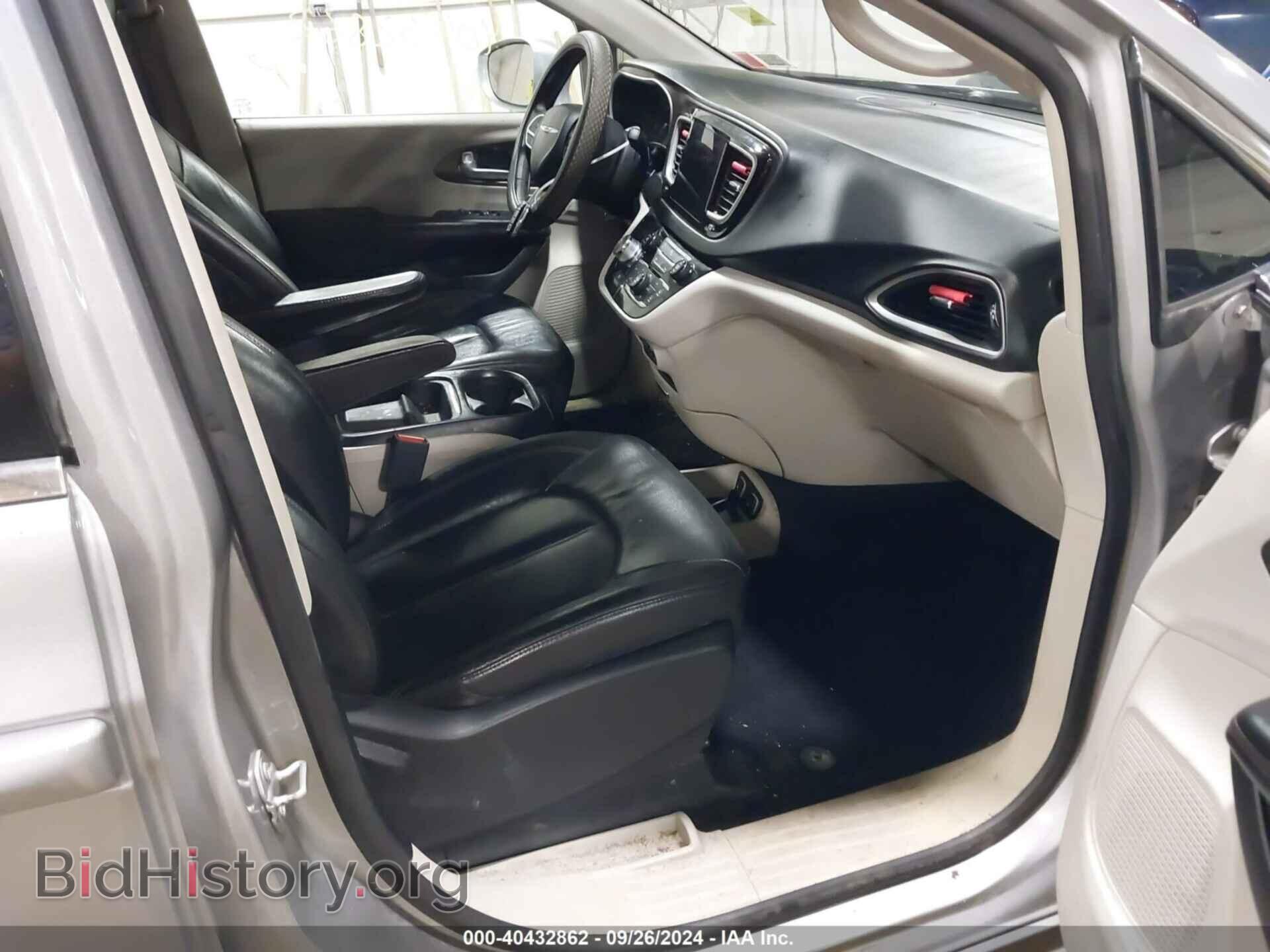 2017 CHRYSLER PACIFICA - VIN: 2C4RC1BG6HR756710 - Фото 5