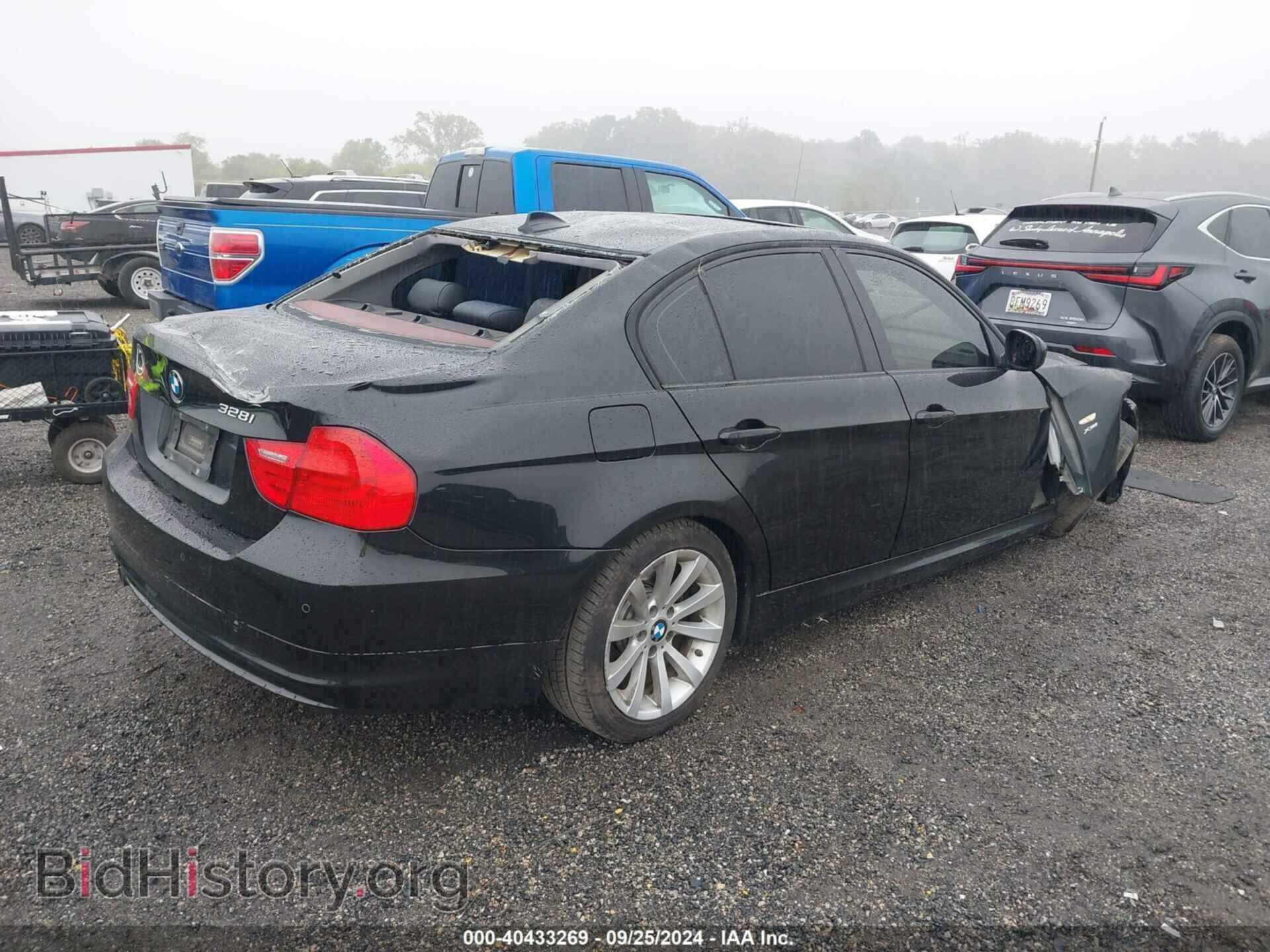 2011 BMW 328I - VIN: WBAPK5C5XBF123458 - Фото 4