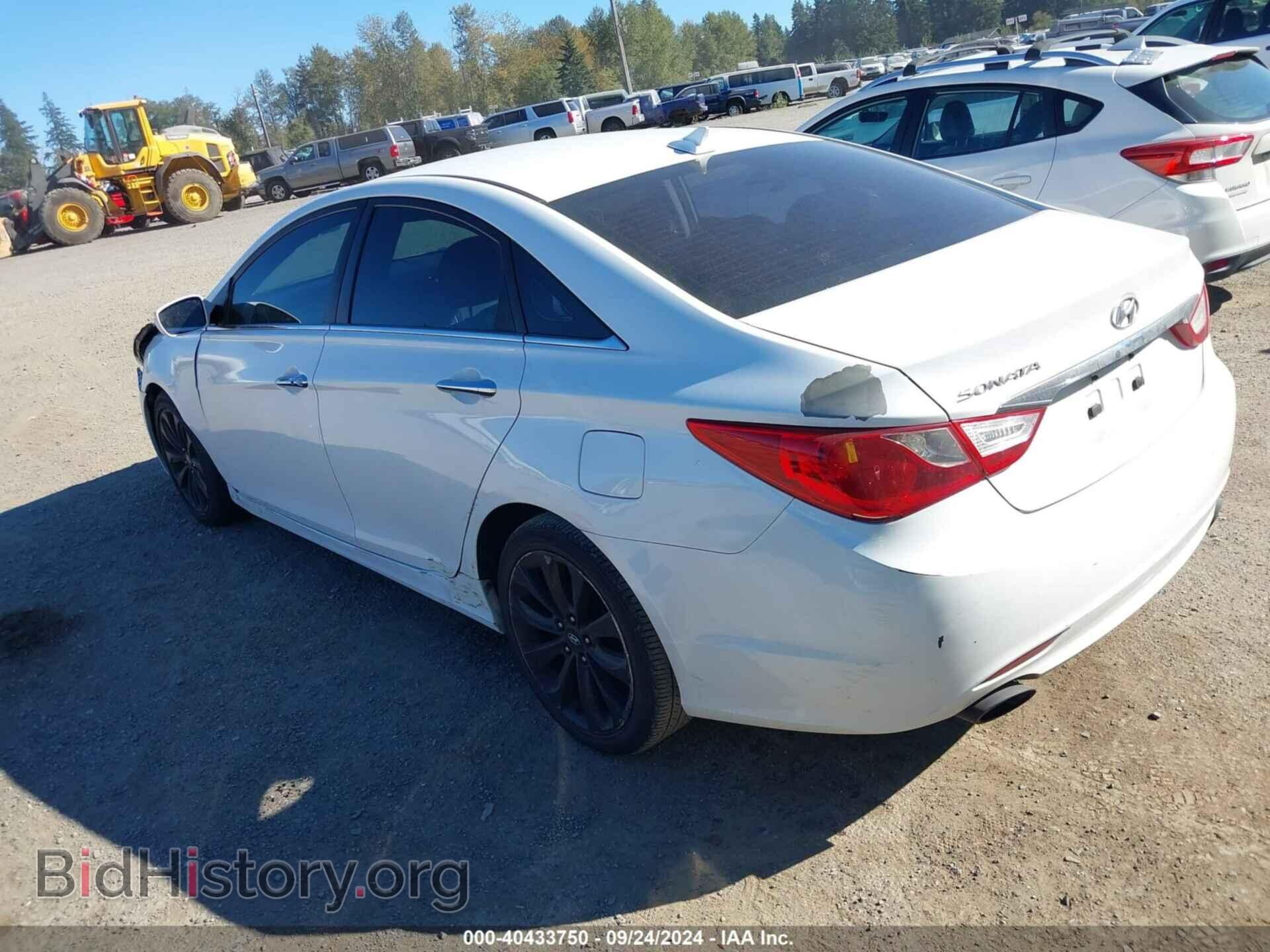 2011 HYUNDAI SONATA - VIN: 5NPEC4AC4BH083094 - Фото 3