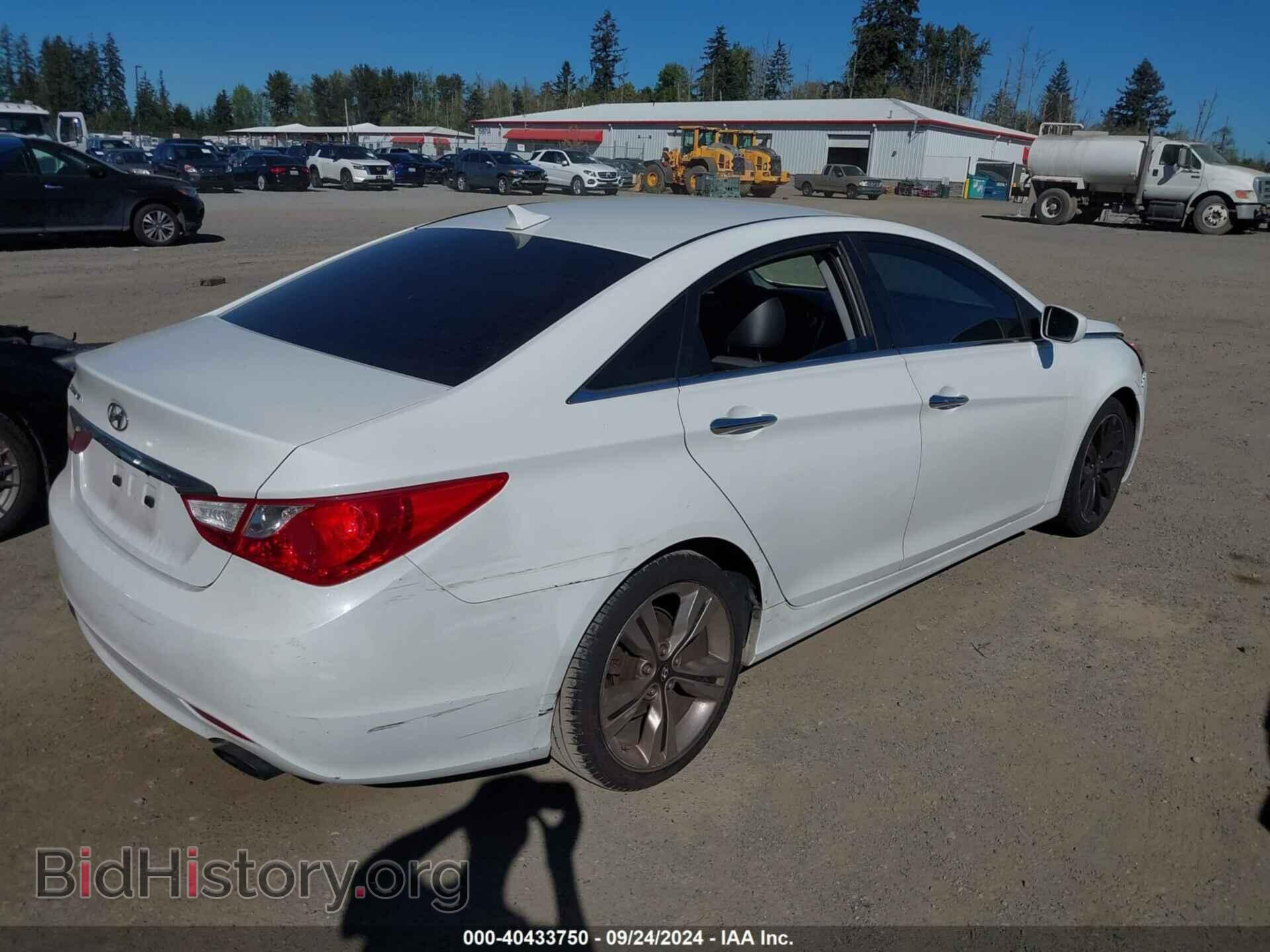 2011 HYUNDAI SONATA - VIN: 5NPEC4AC4BH083094 - Фото 4