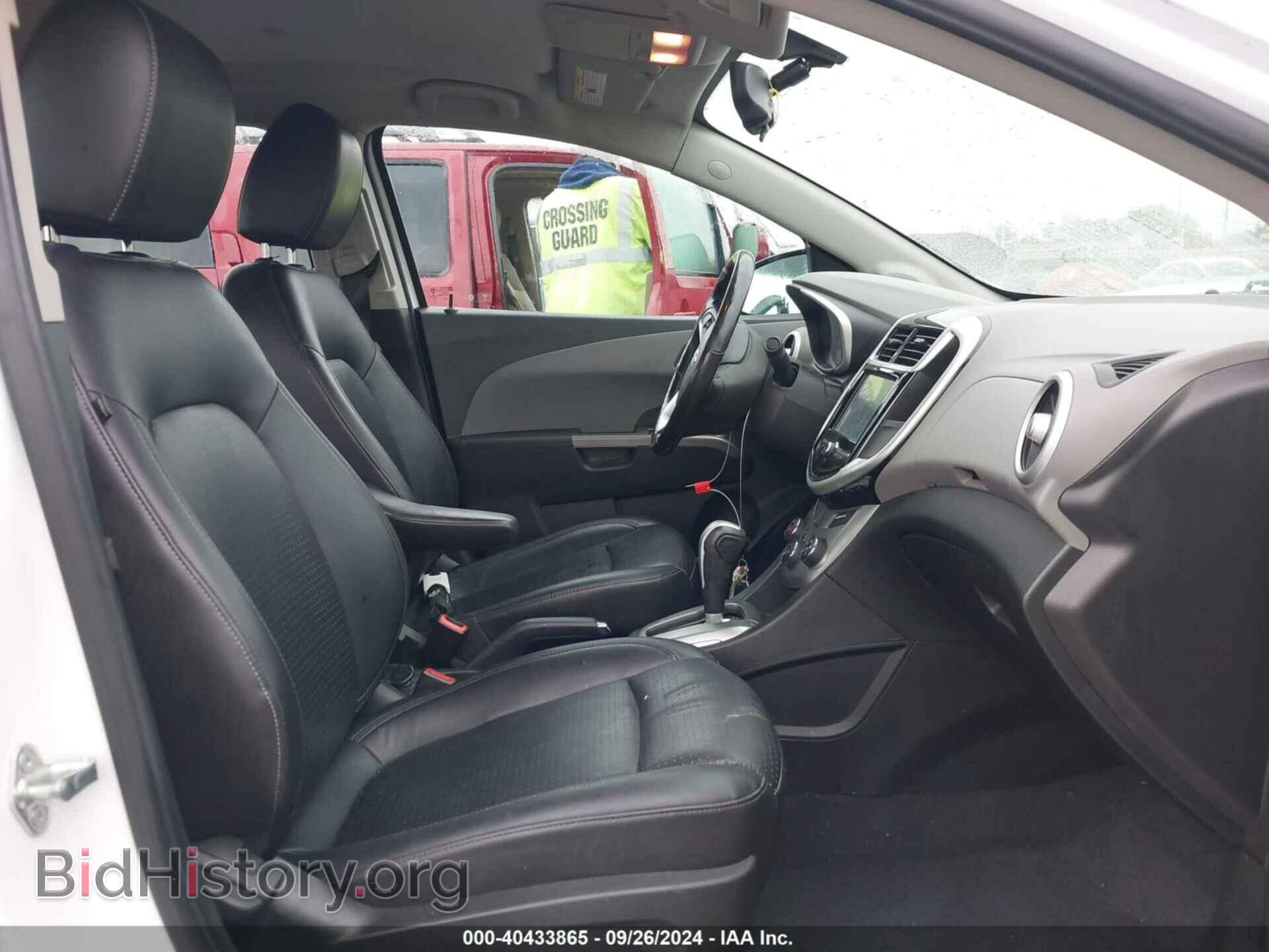 2017 CHEVROLET SONIC - VIN: 1G1JF5SB4H4110285 - Фото 5