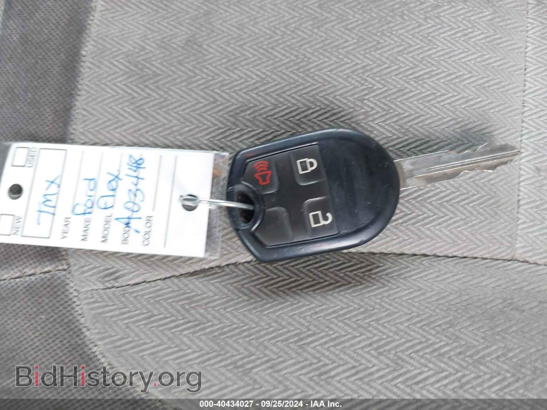 2010 FORD FLEX - VIN: 2FMGK5CCXABA87879 - Photo 11