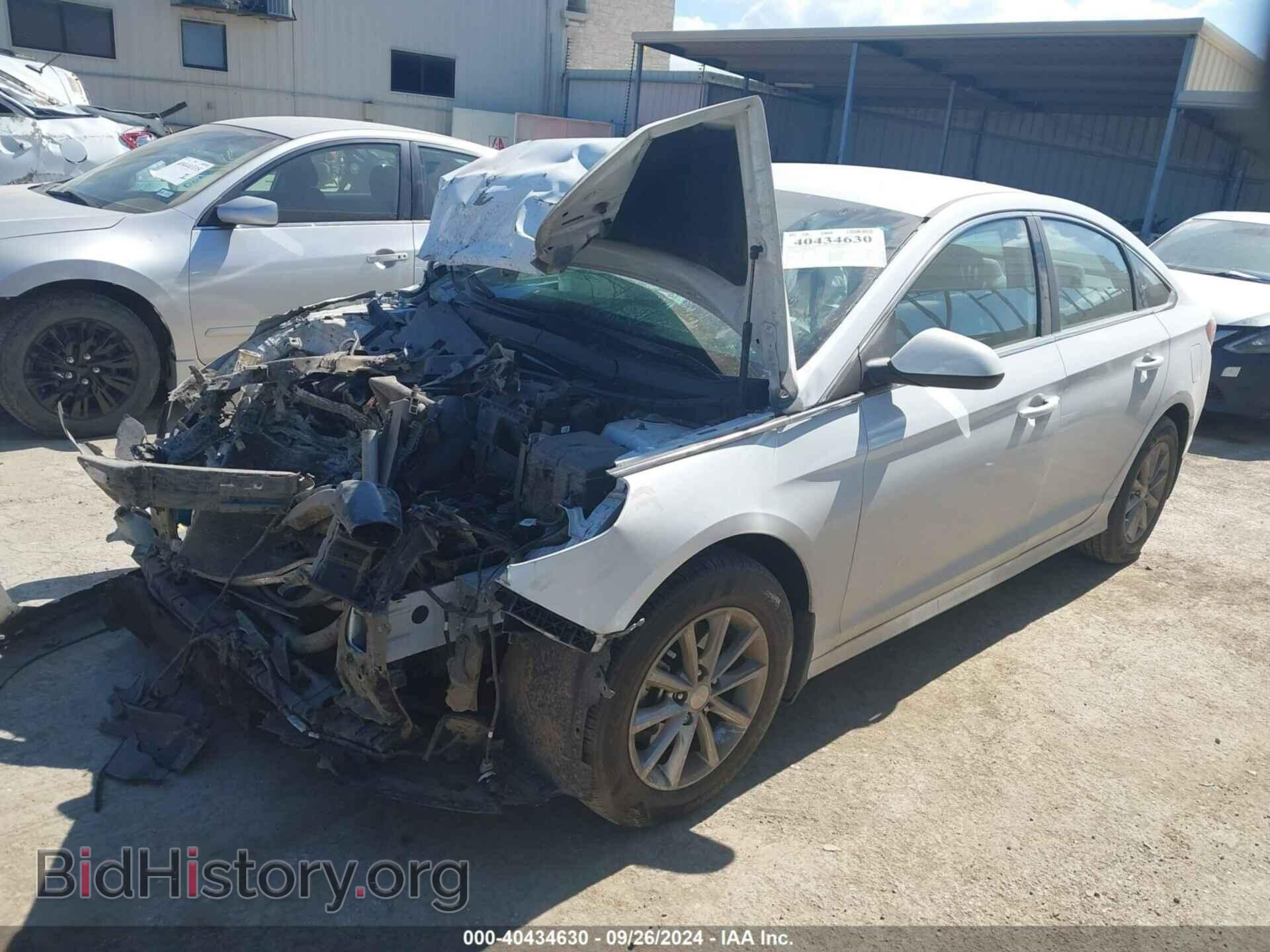 2019 HYUNDAI SONATA - VIN: 5NPE24AF2KH801058 - Фото 2