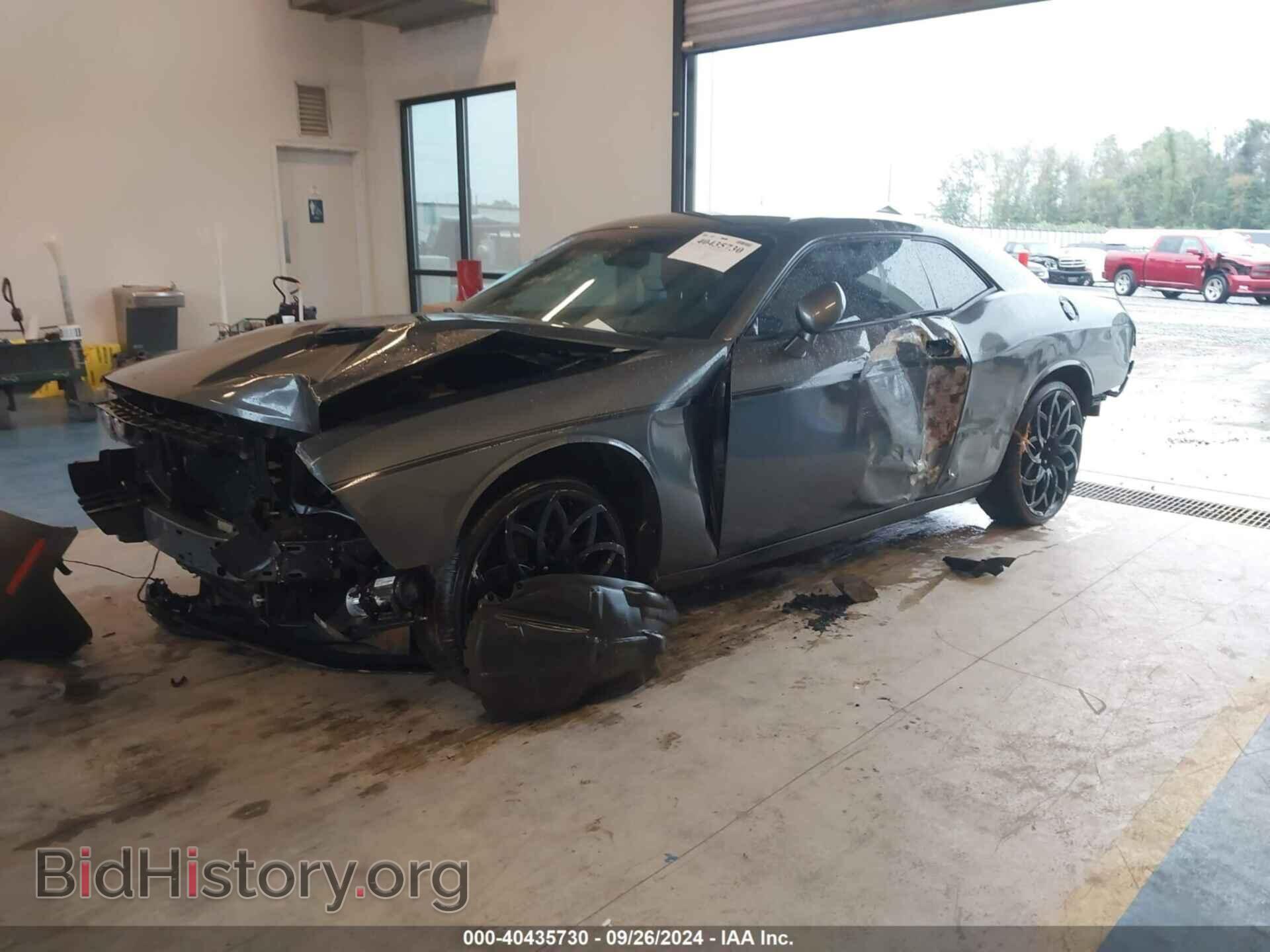 2019 DODGE CHALLENGER - VIN: 2C3CDZAG1KH716992 - Фото 2