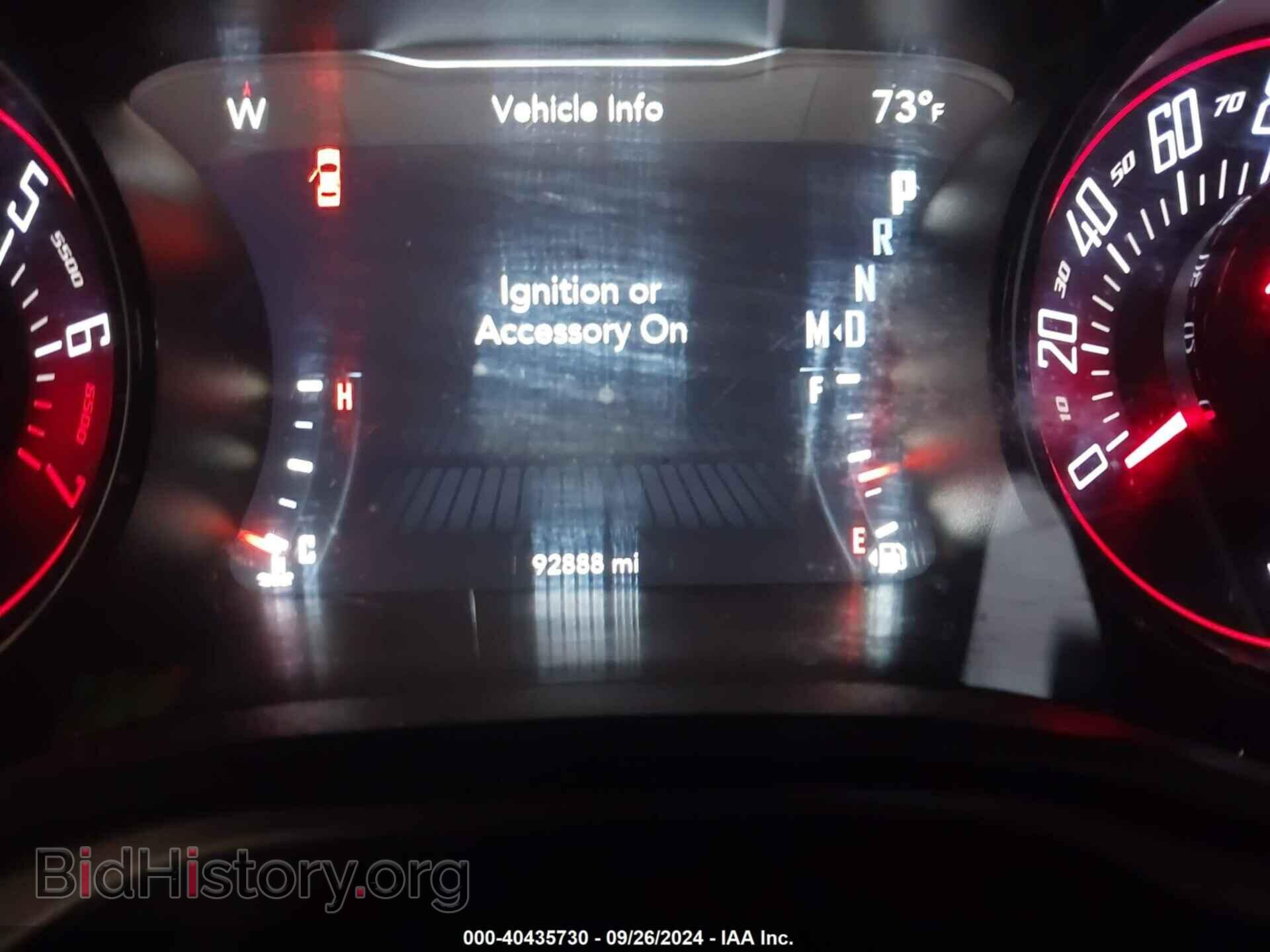 2019 DODGE CHALLENGER - VIN: 2C3CDZAG1KH716992 - Фото 7
